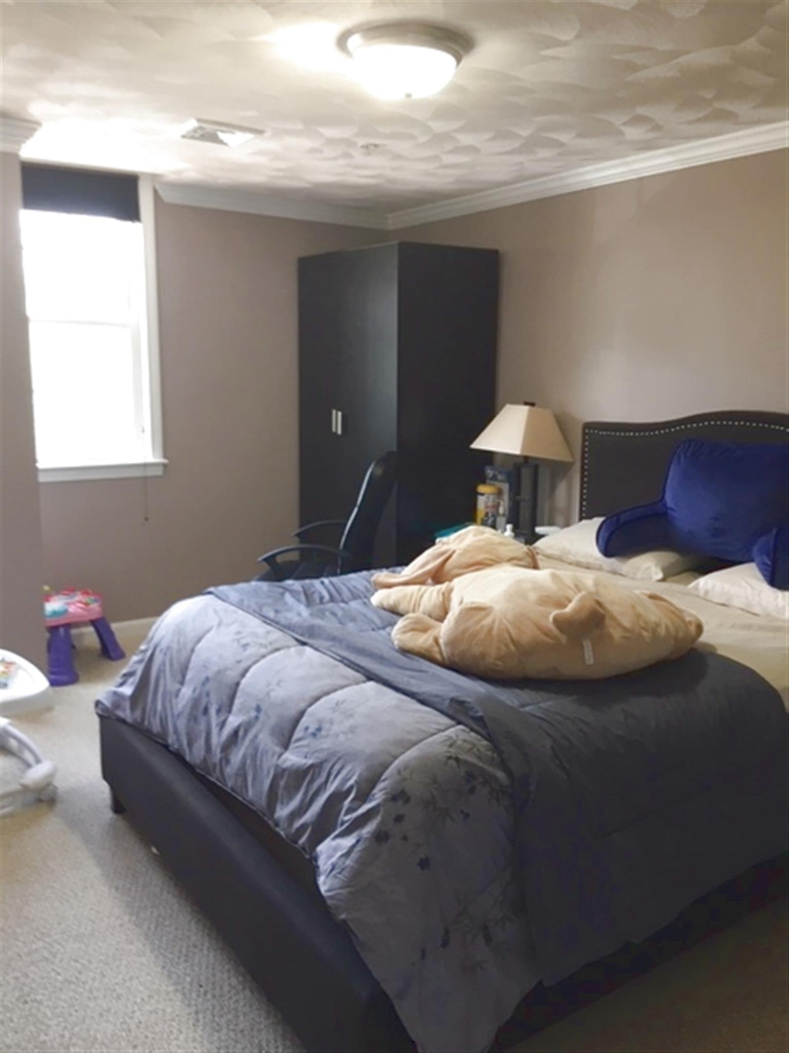 215 Harvard St, Medford