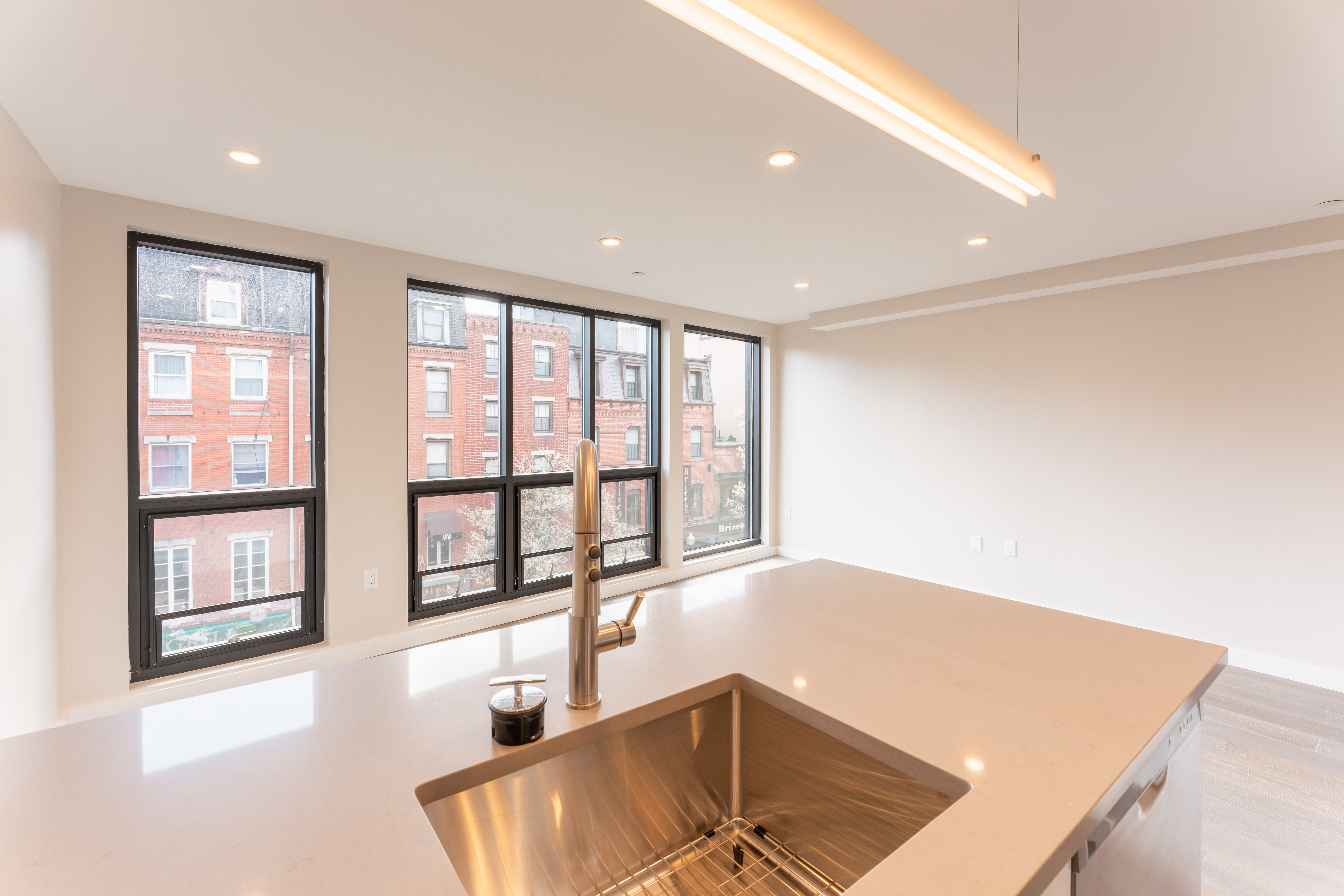 244 Hanover St, North End