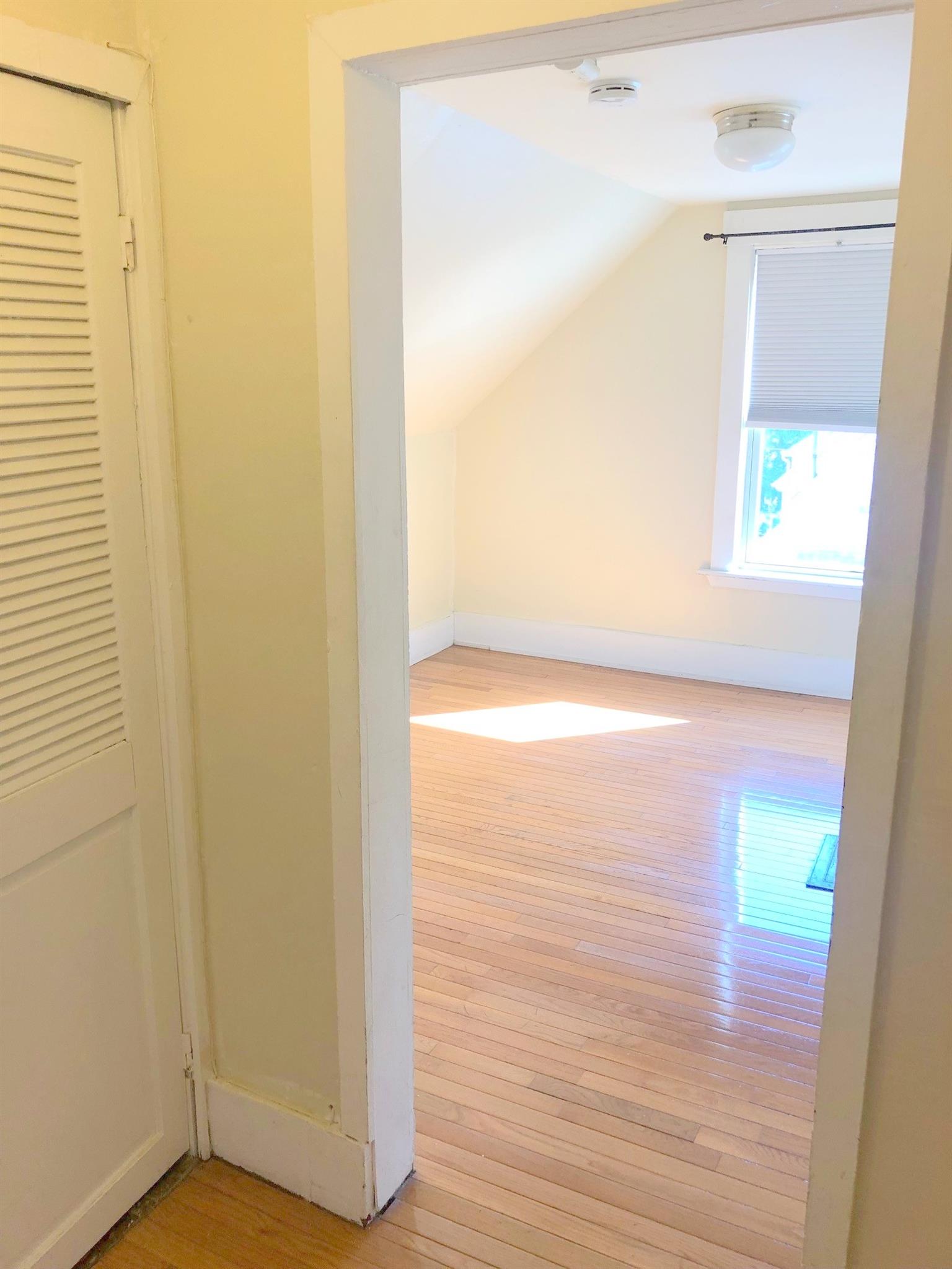 2 Sanger St, Medford