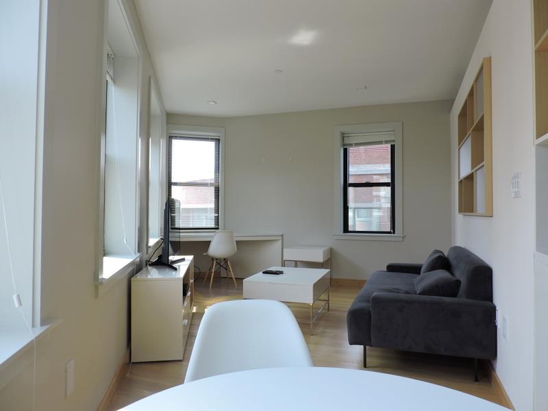 115 Mount Auburn St, Harvard Square