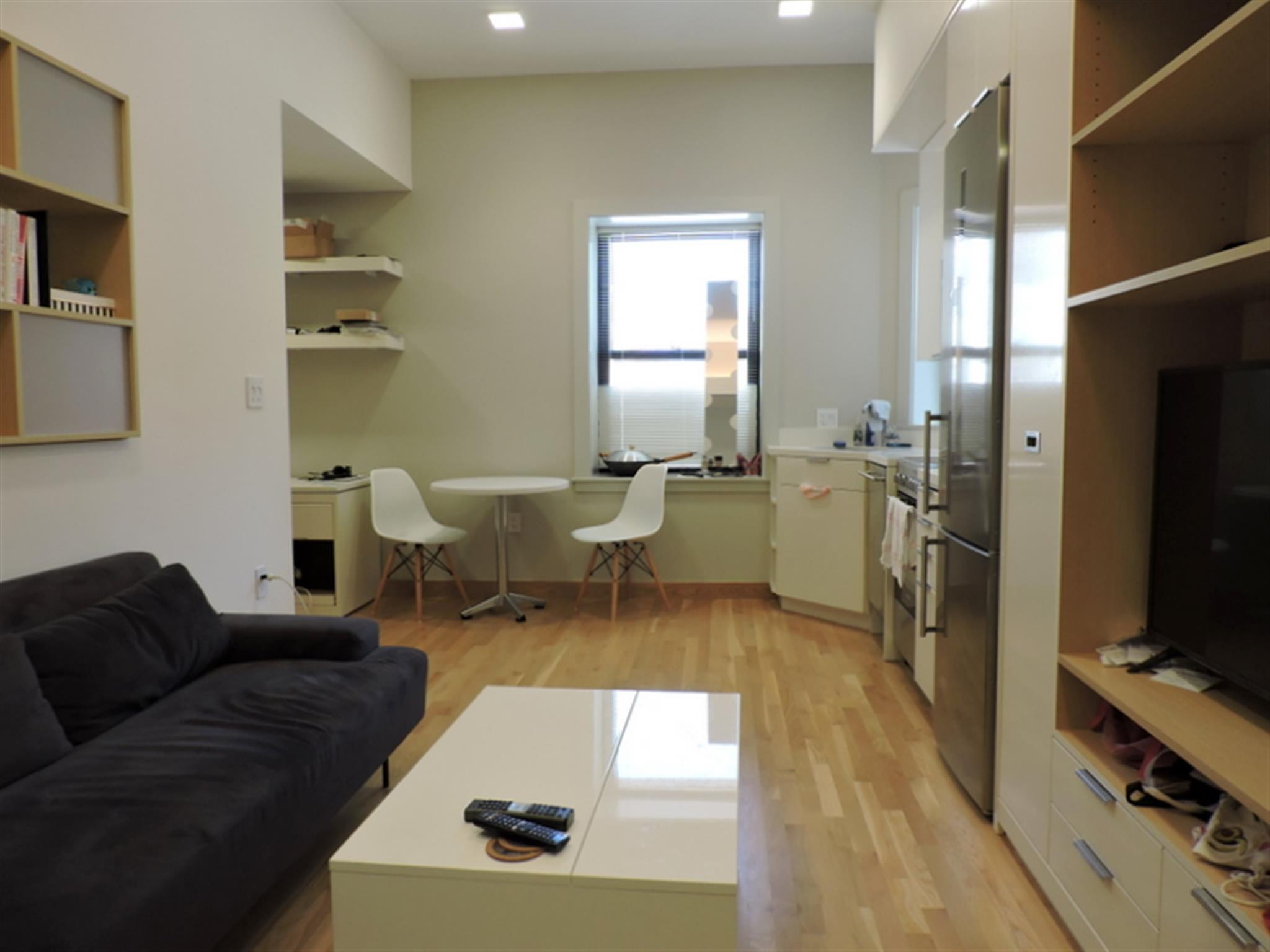 115 Mount Auburn St, Harvard Square