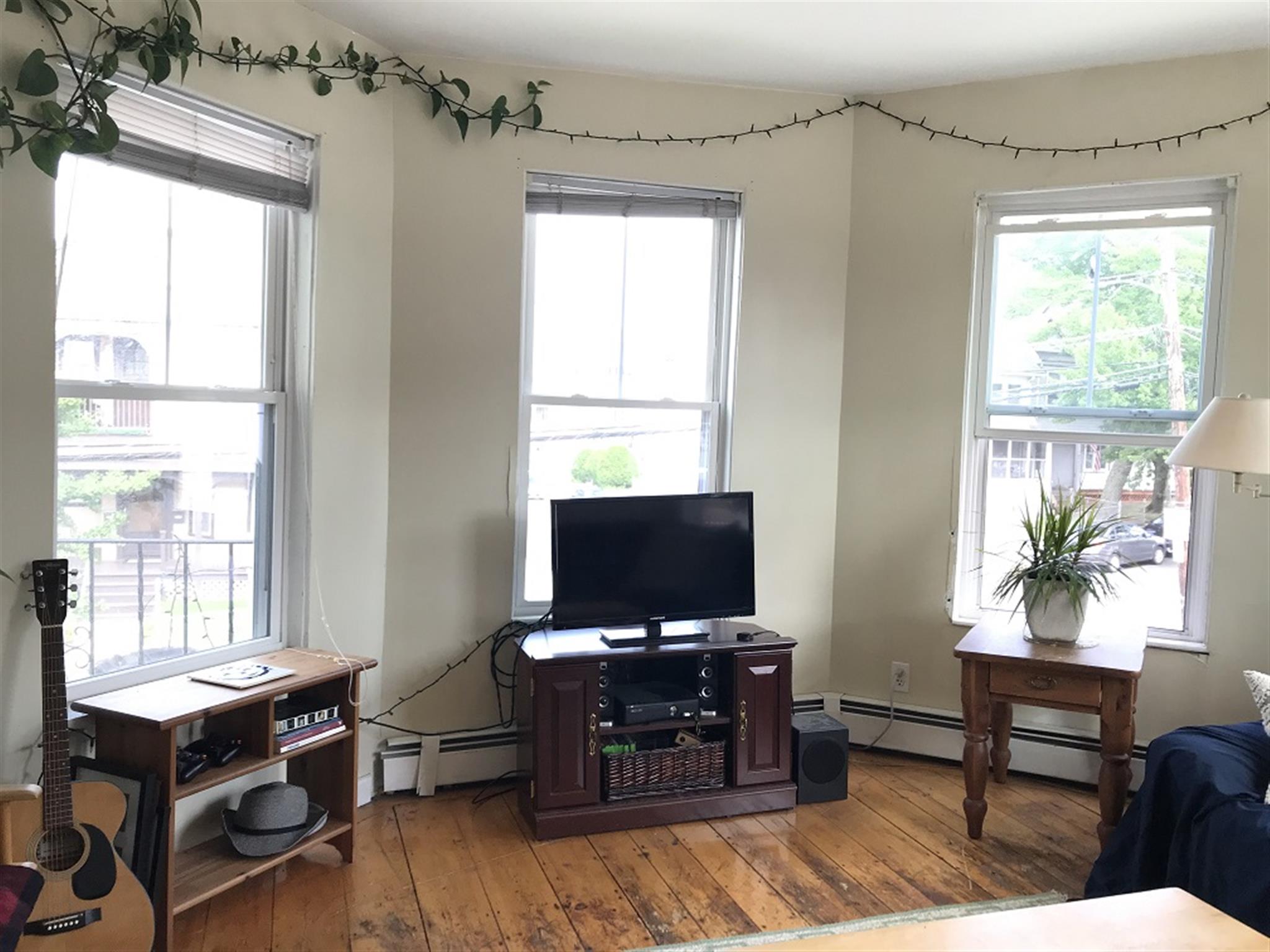 69 Winchester St, Medford