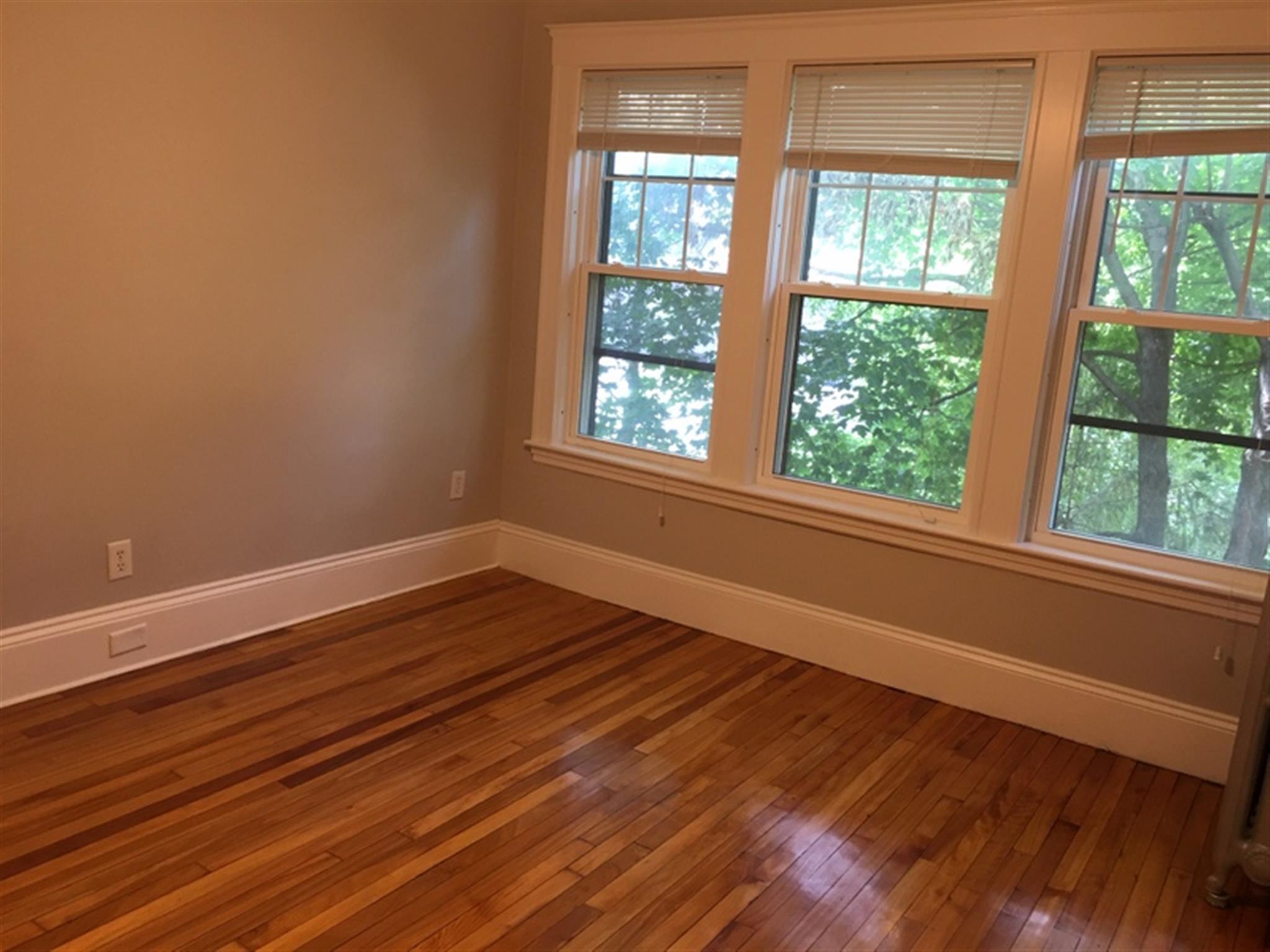 11 Story St, Harvard Square