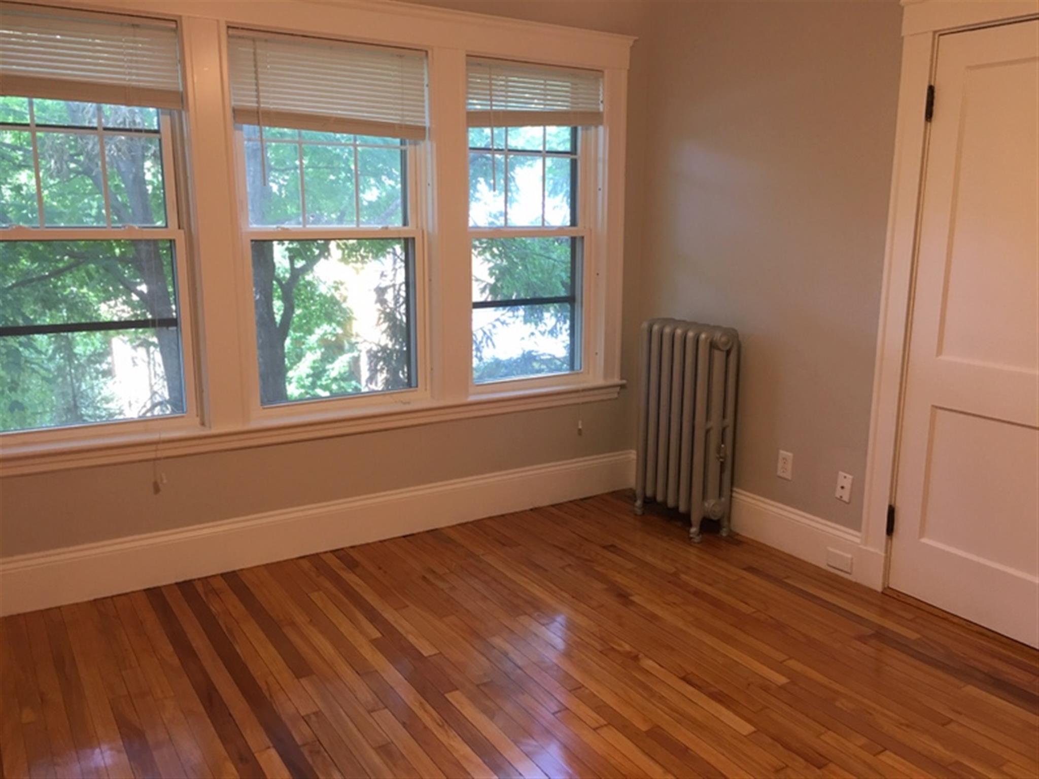 11 Story St, Harvard Square