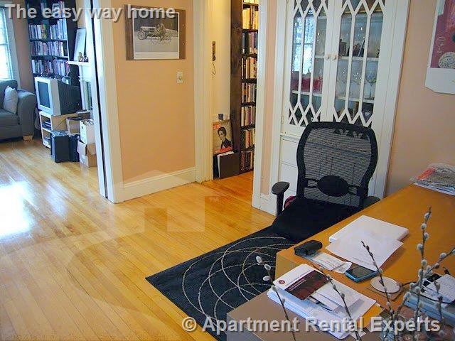 2 Clinton St, Central Square