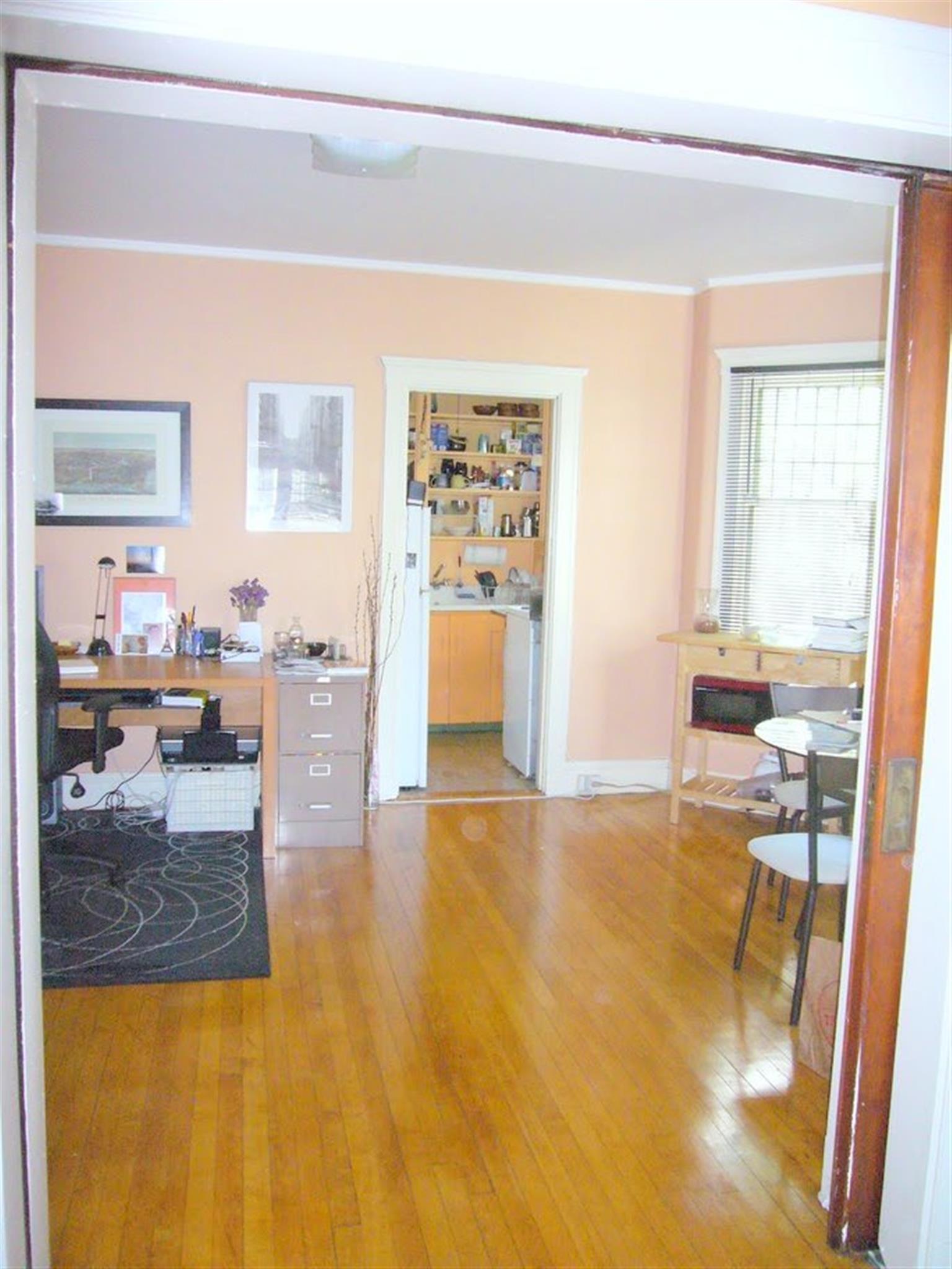 2 Clinton St, Central Square