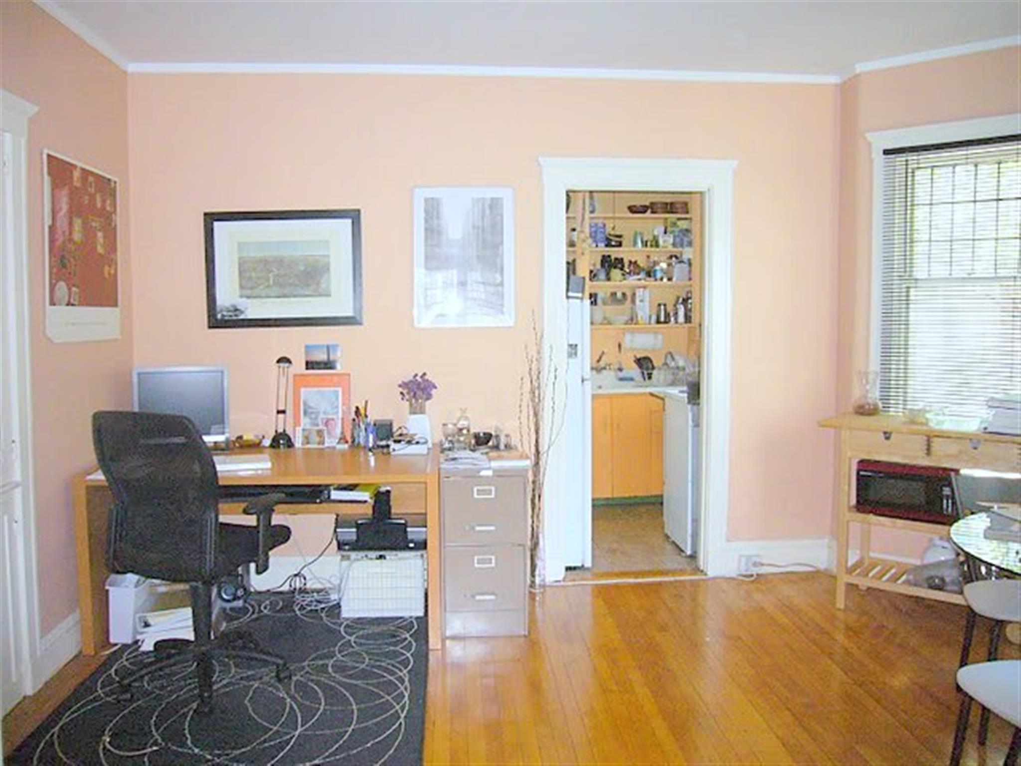 2 Clinton St, Central Square