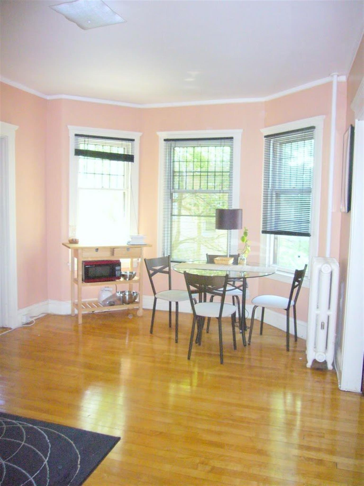 2 Clinton St, Central Square