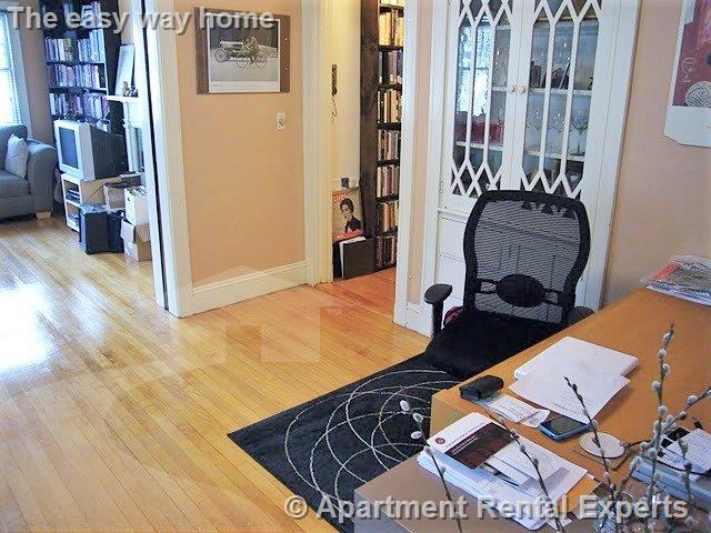 2 Clinton St, Central Square