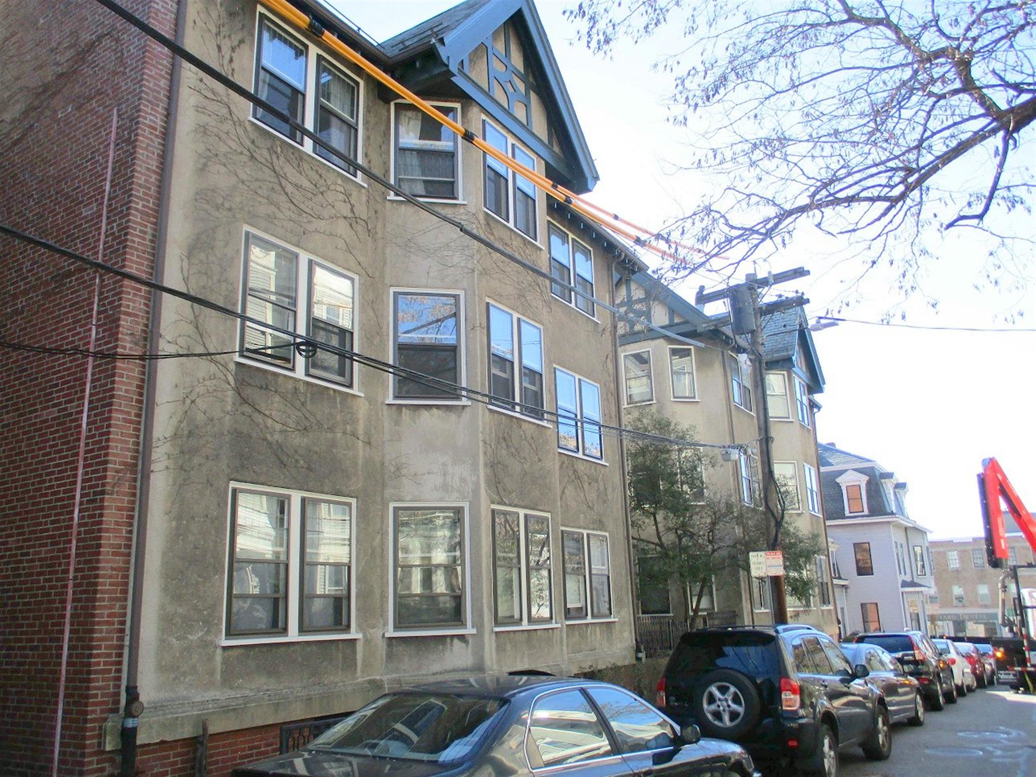 2 Clinton St, Central Square