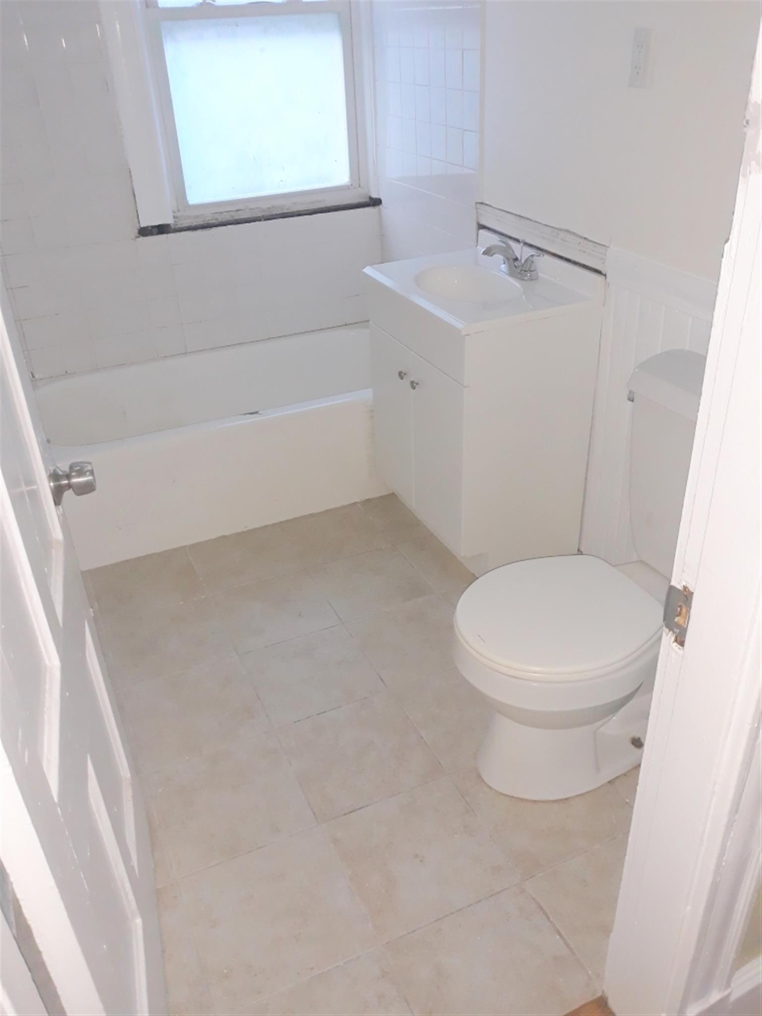 18 Perry St, Porter Square