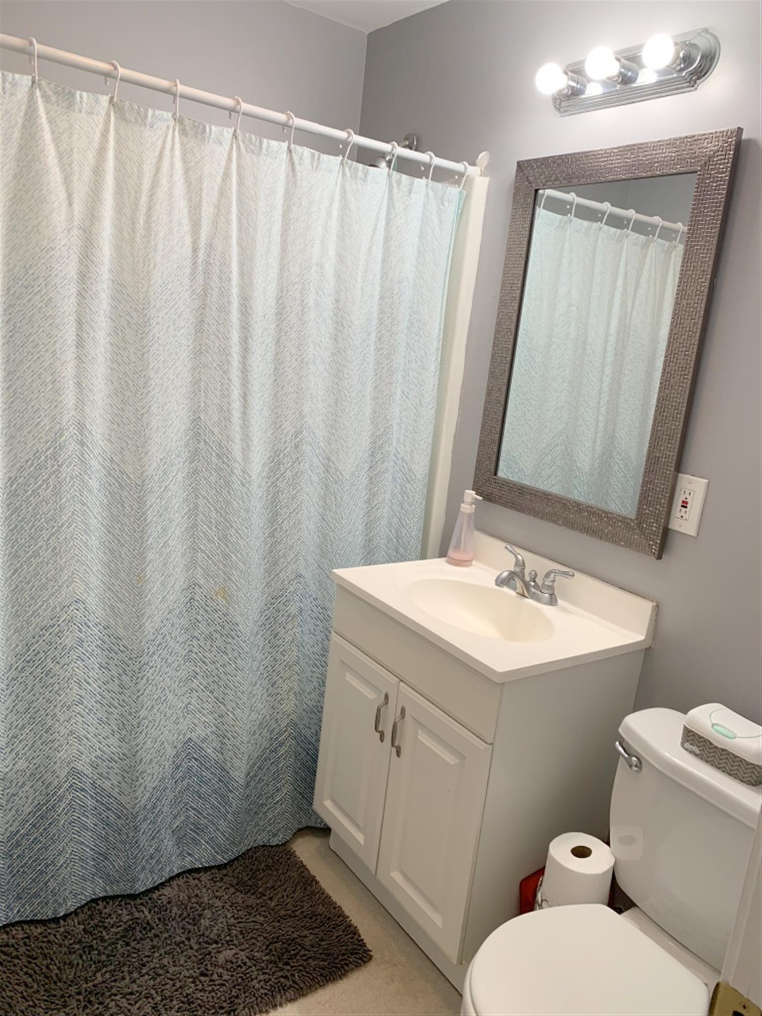 35 Bradley St, Gilman Square