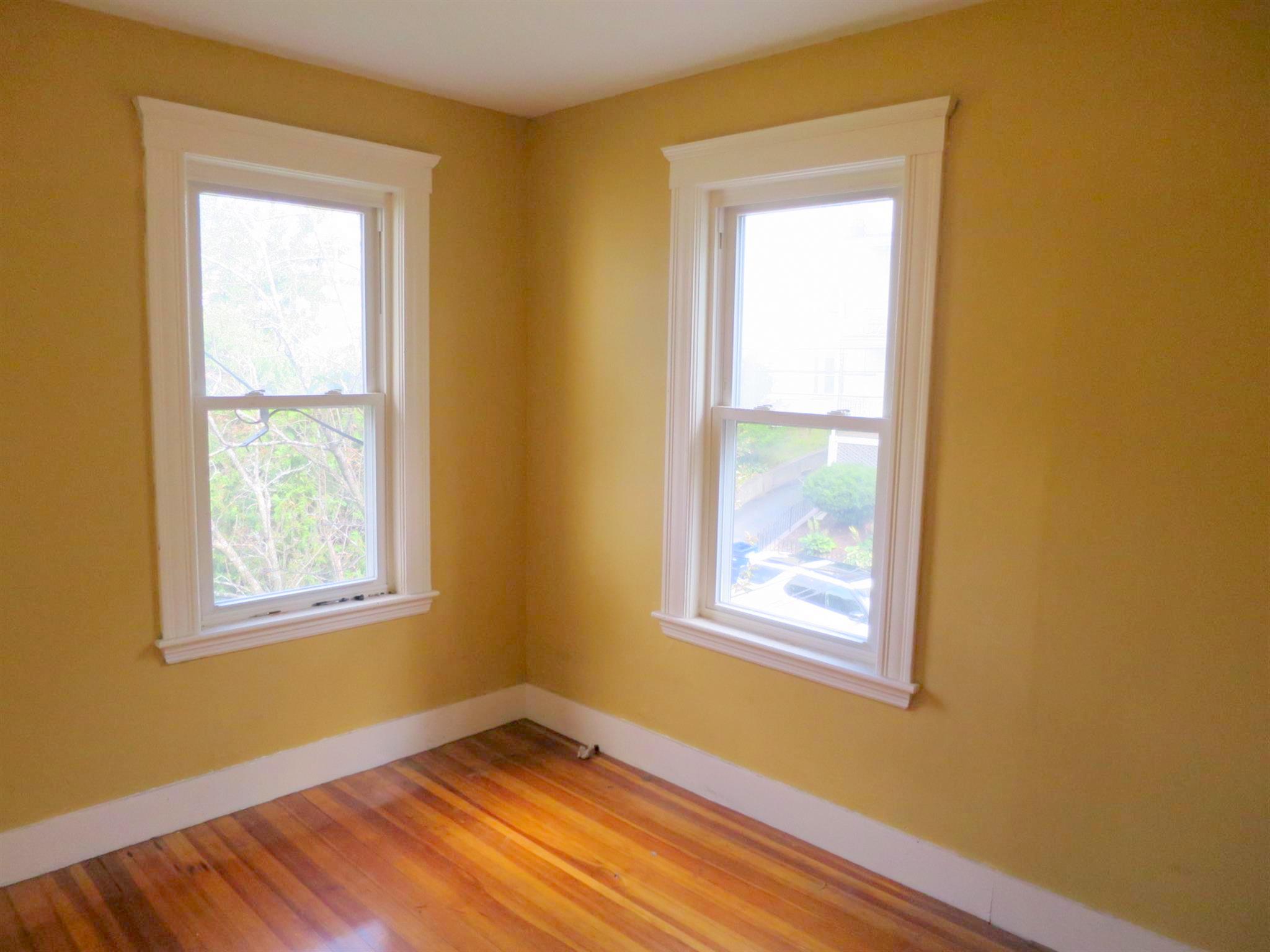 41 Clarendon Ave, Teele Square