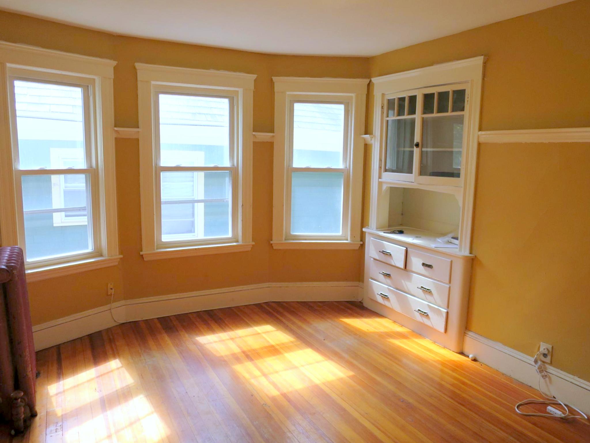 41 Clarendon Ave, Teele Square