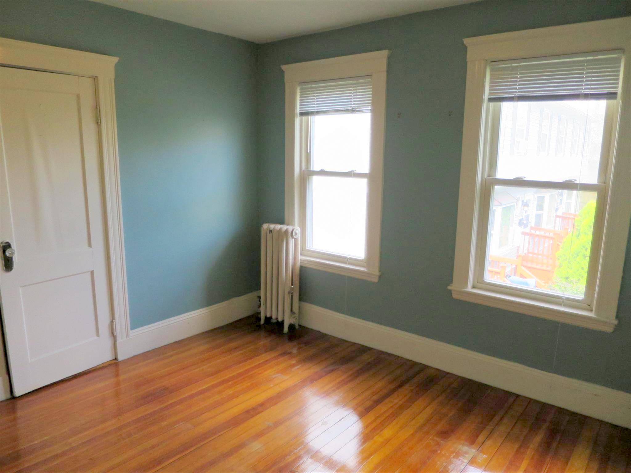 41 Clarendon Ave, Teele Square