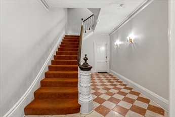 247 Beacon St, Back Bay