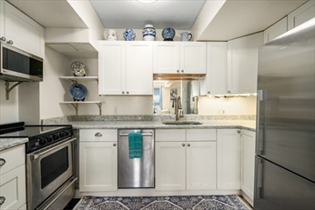 247 Beacon St, Back Bay