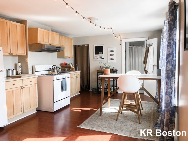 247 Bennington St, East Boston