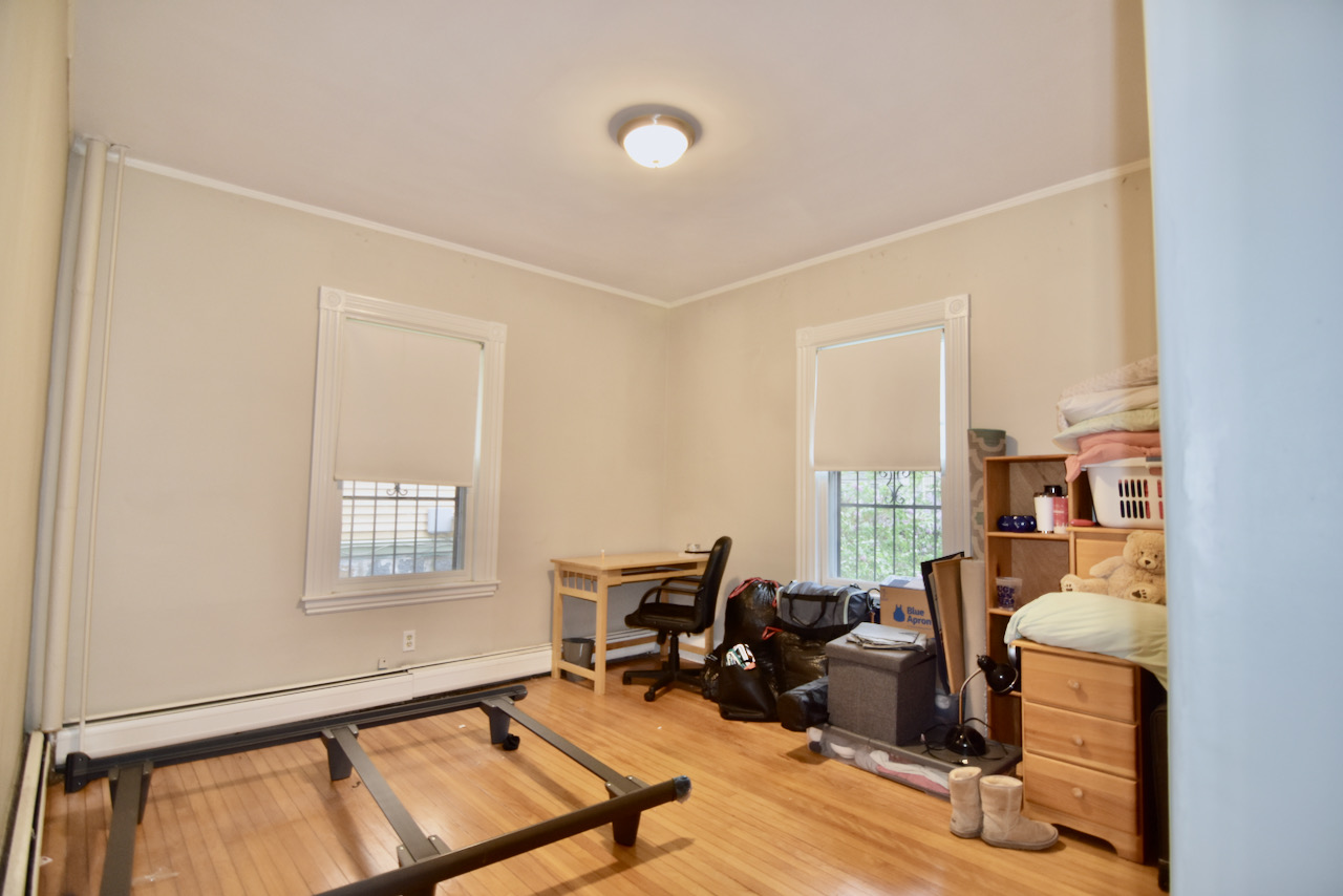 247 Park St, Dorchester