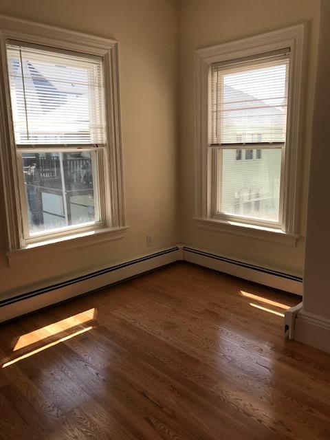 77 Bonair, Davis Square