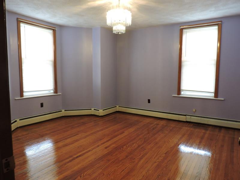 64 Thurston St, Winter Hill