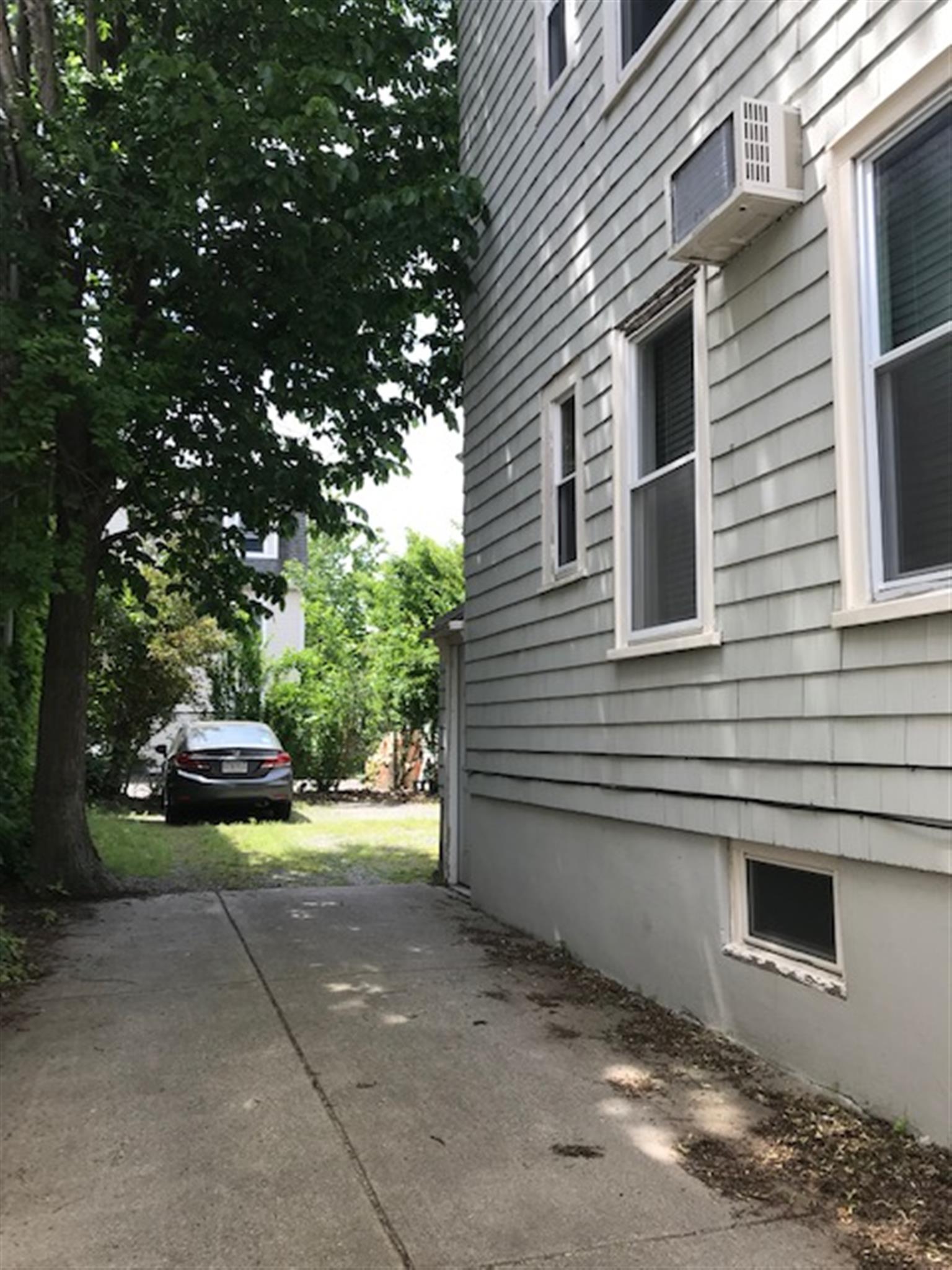 48 Porter St, East Cambridge