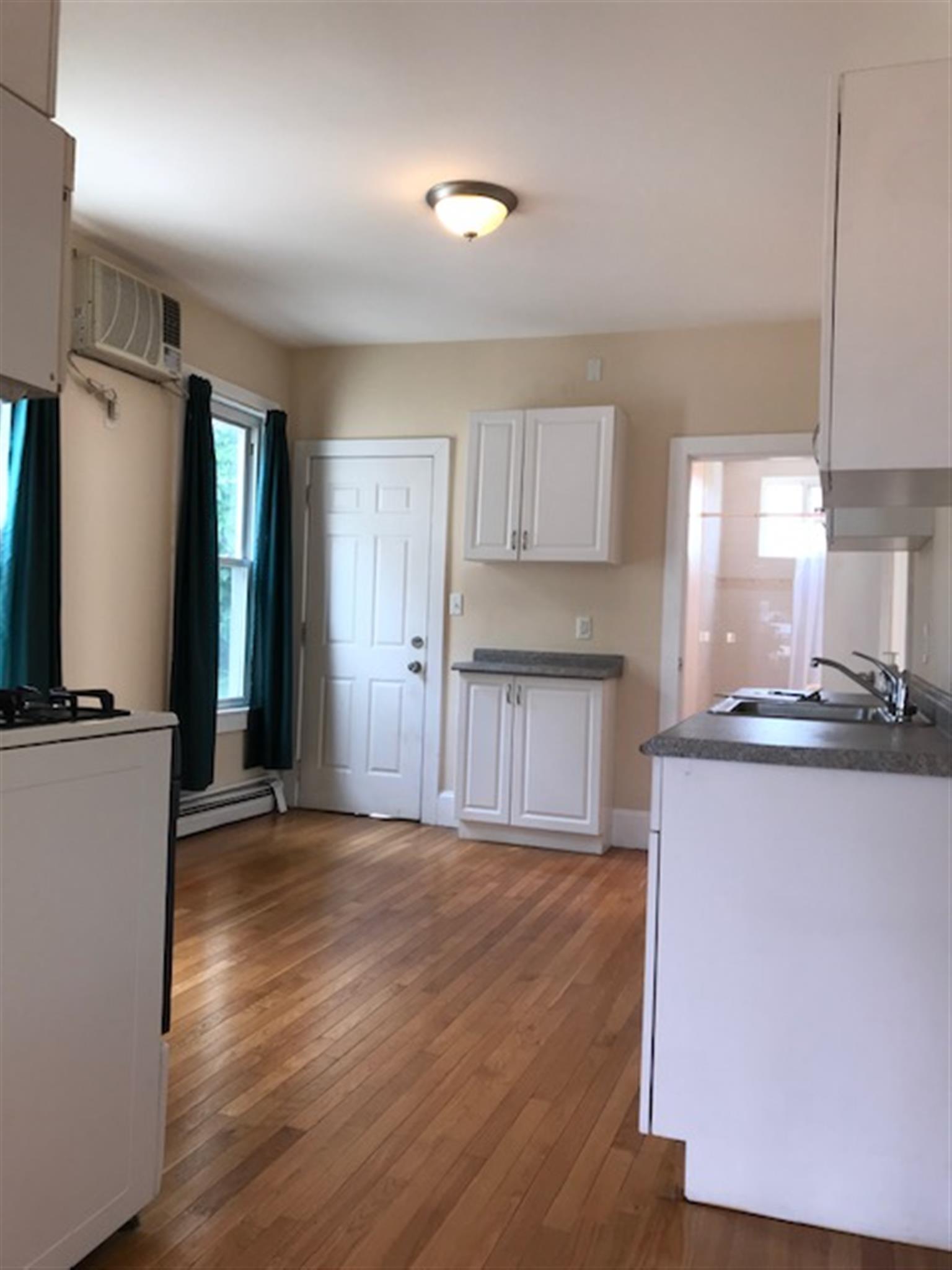 48 Porter St, East Cambridge