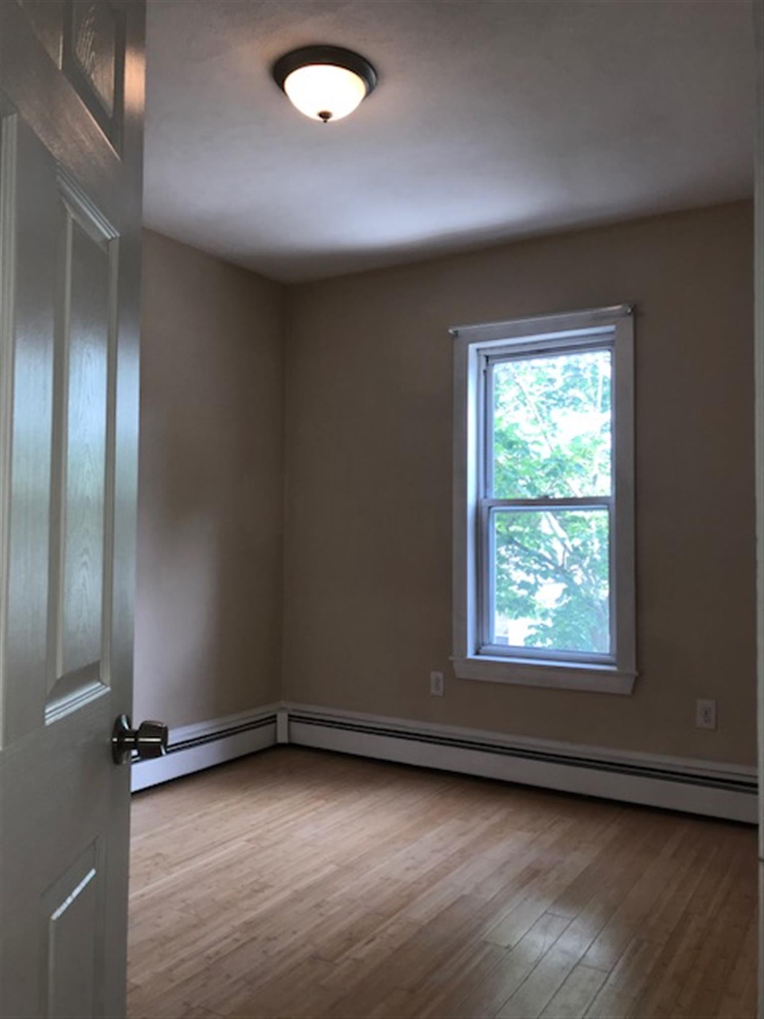 48 Porter St, East Cambridge