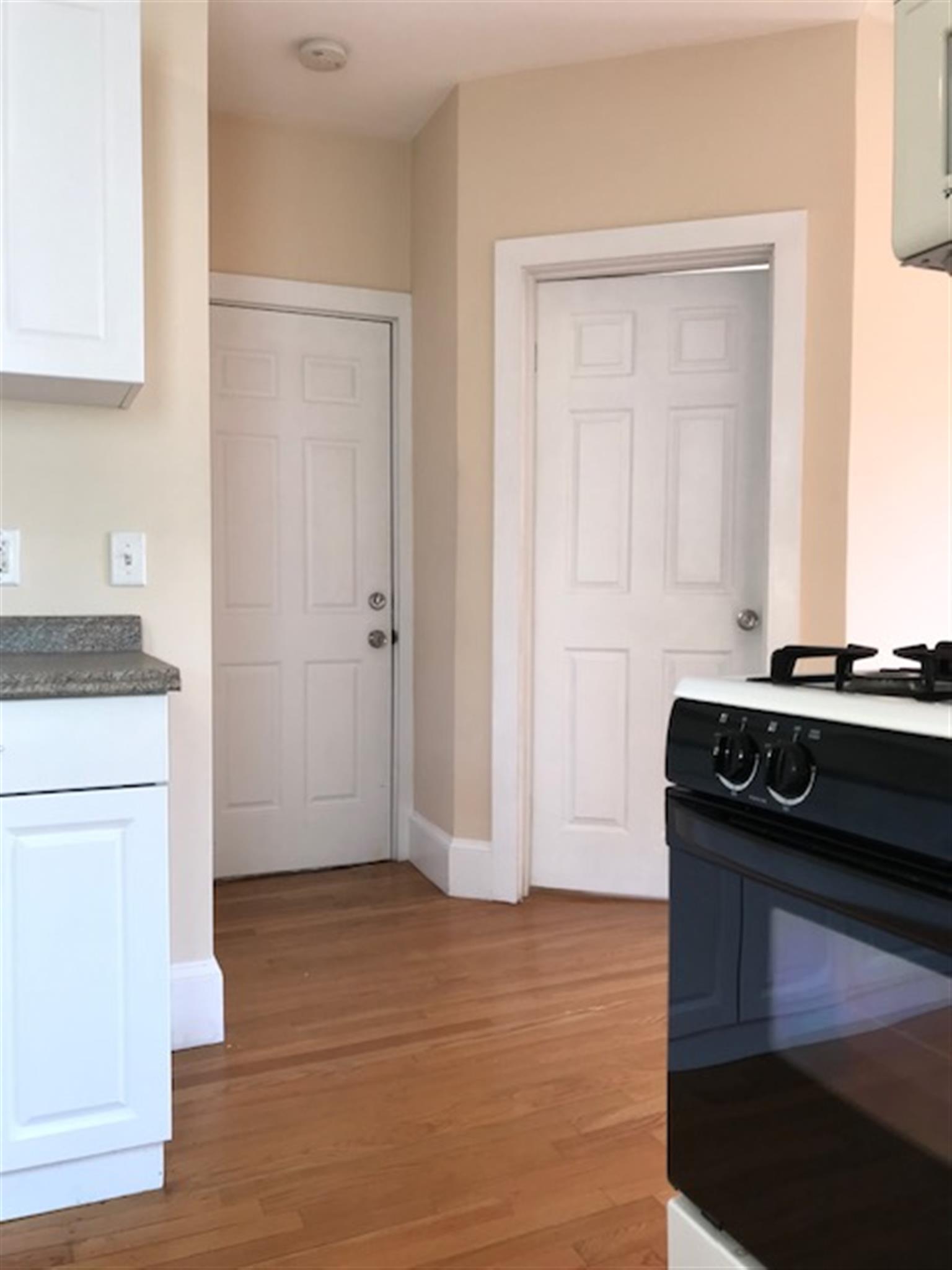 48 Porter St, East Cambridge