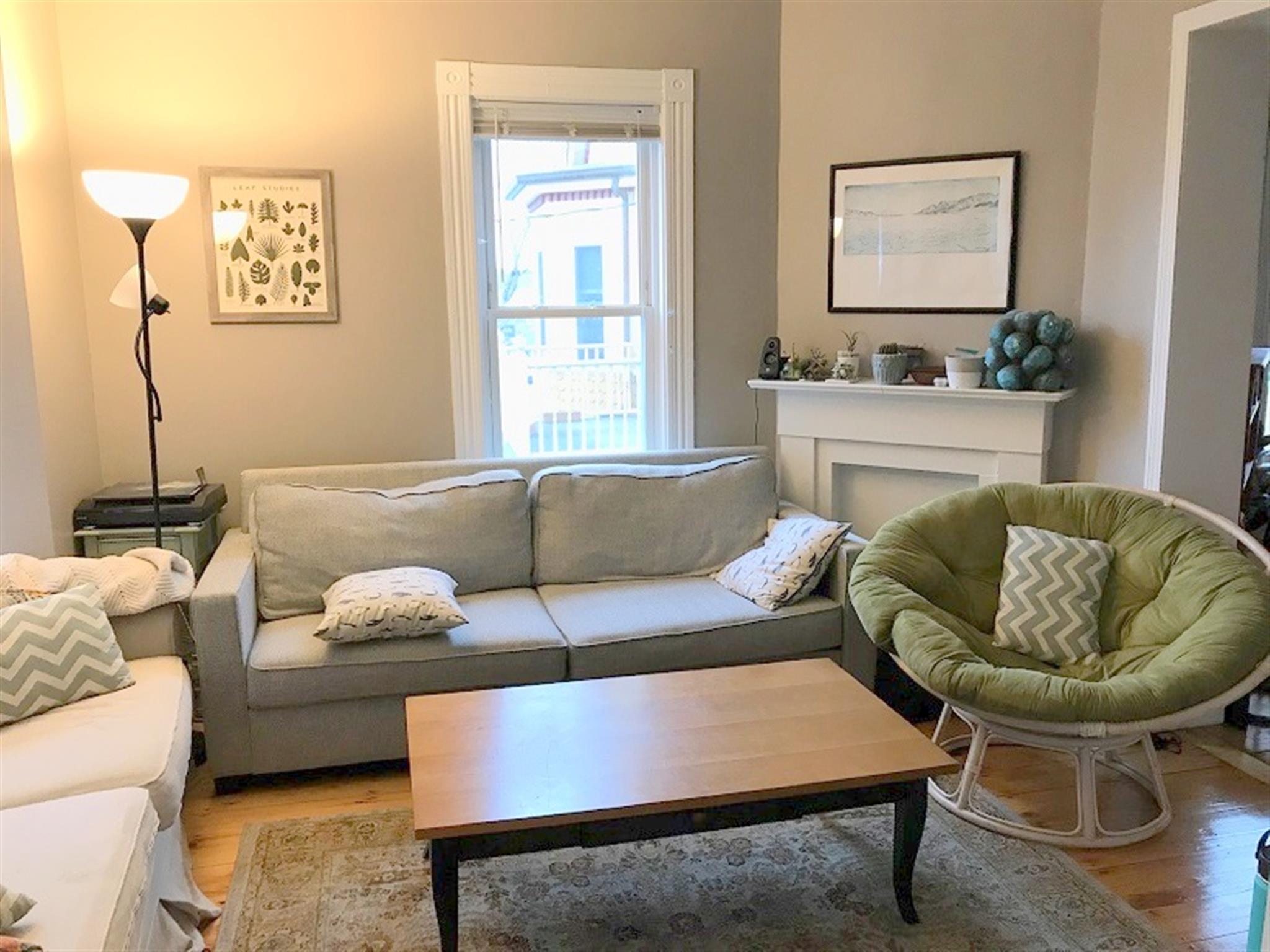 90 Holland St, Davis Square