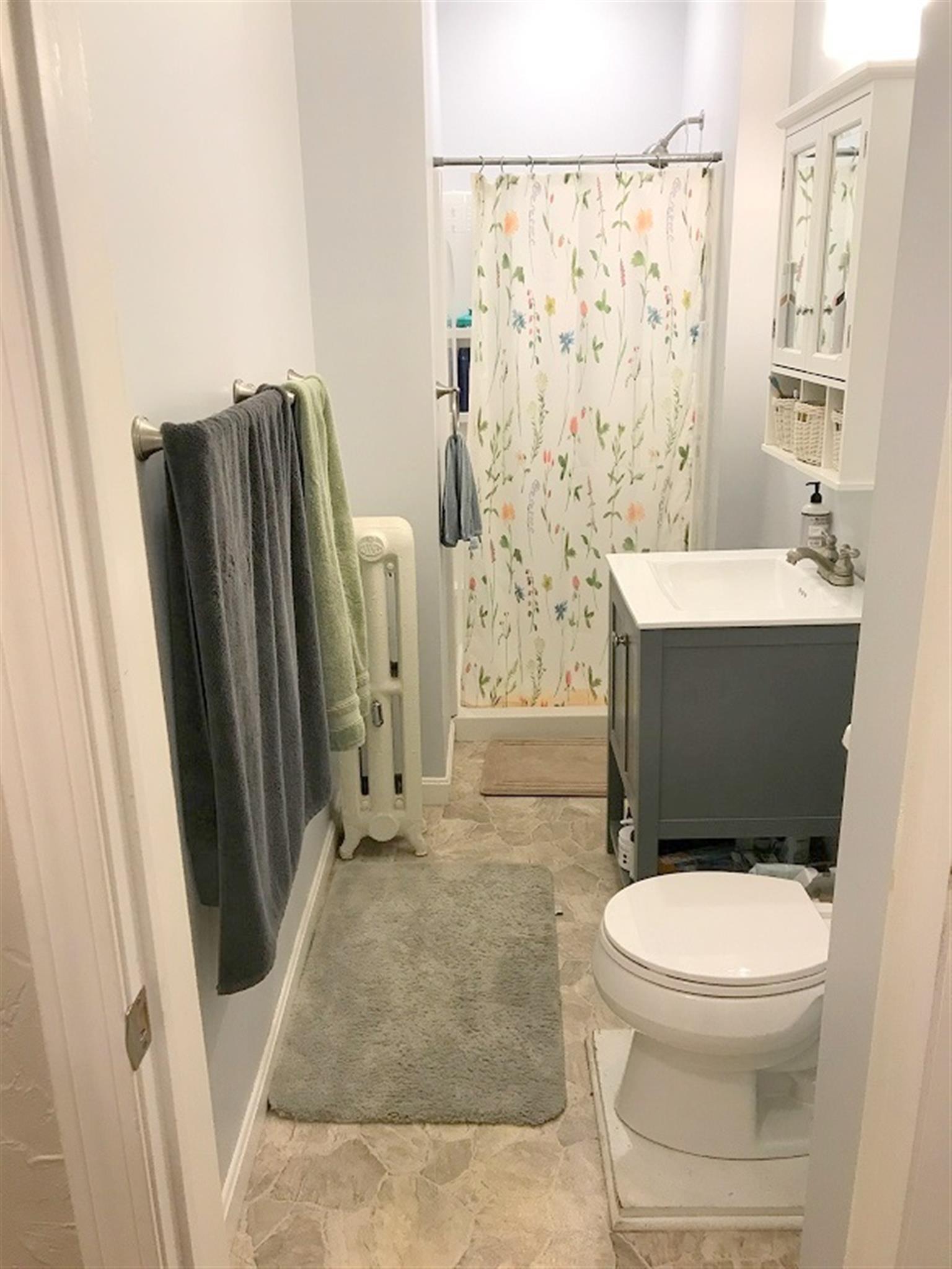 90 Holland St, Davis Square