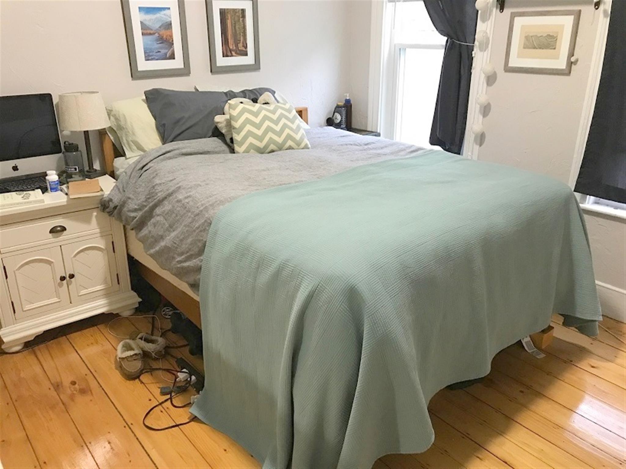 90 Holland St, Davis Square