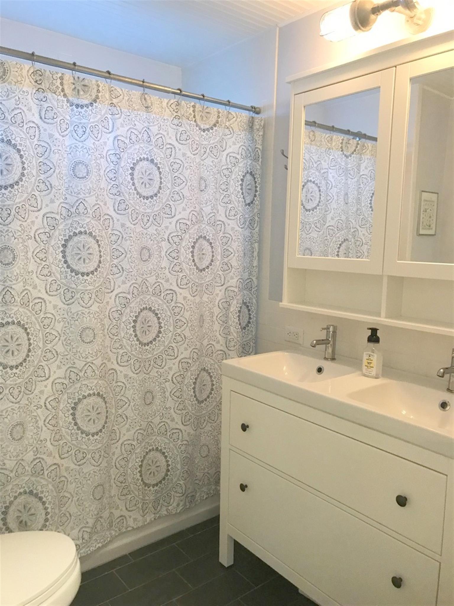 30 Moore St, Davis Square