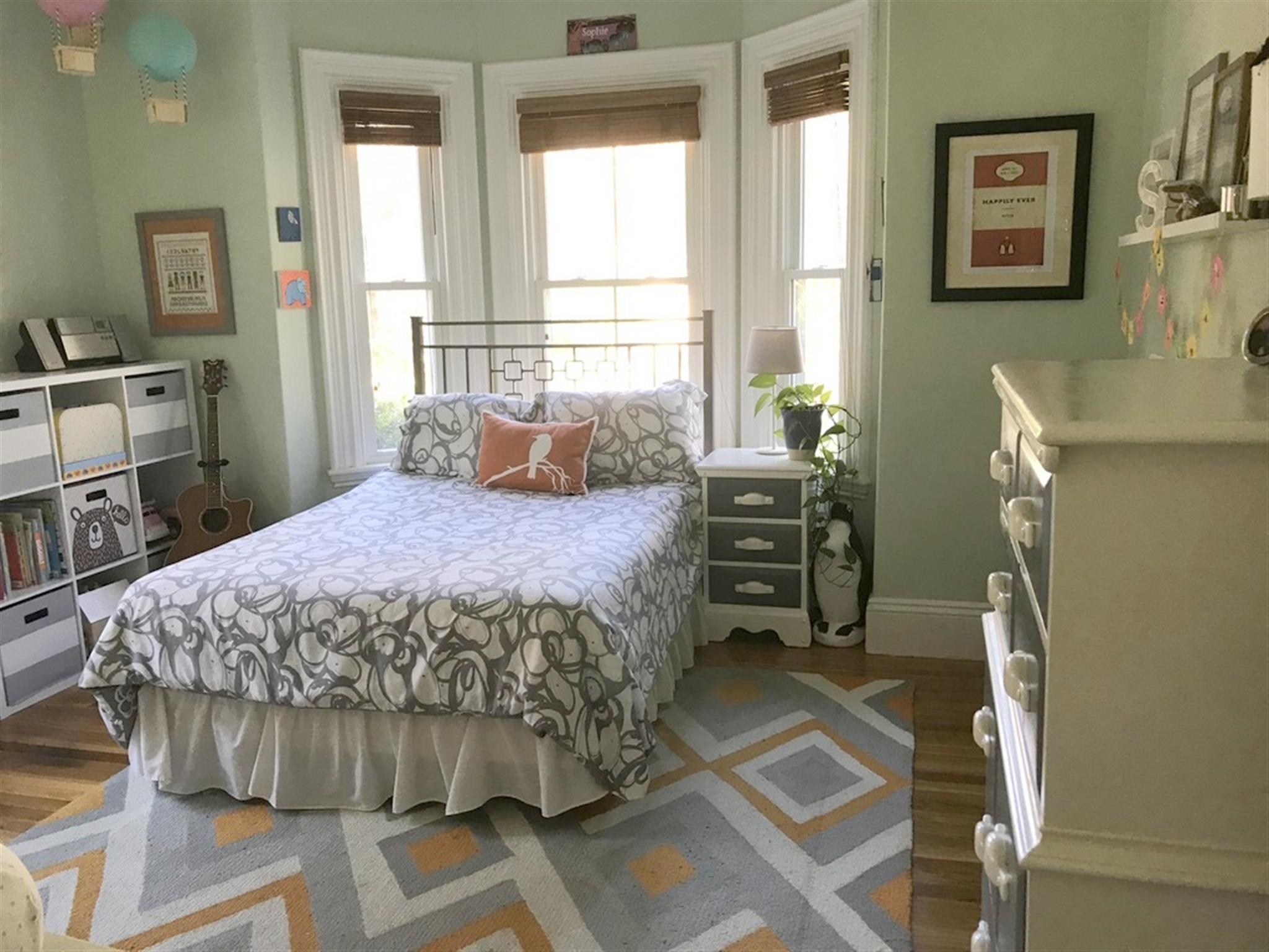 30 Moore St, Davis Square