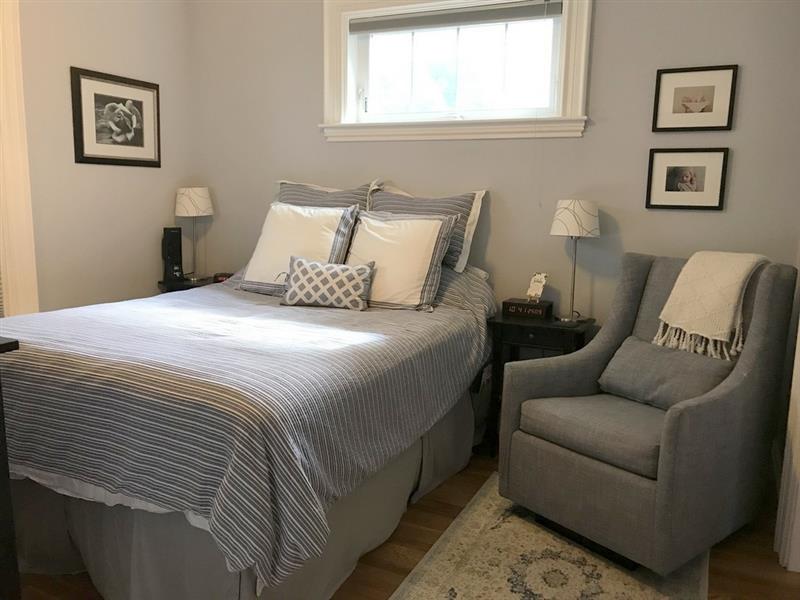 30 Moore St, Davis Square