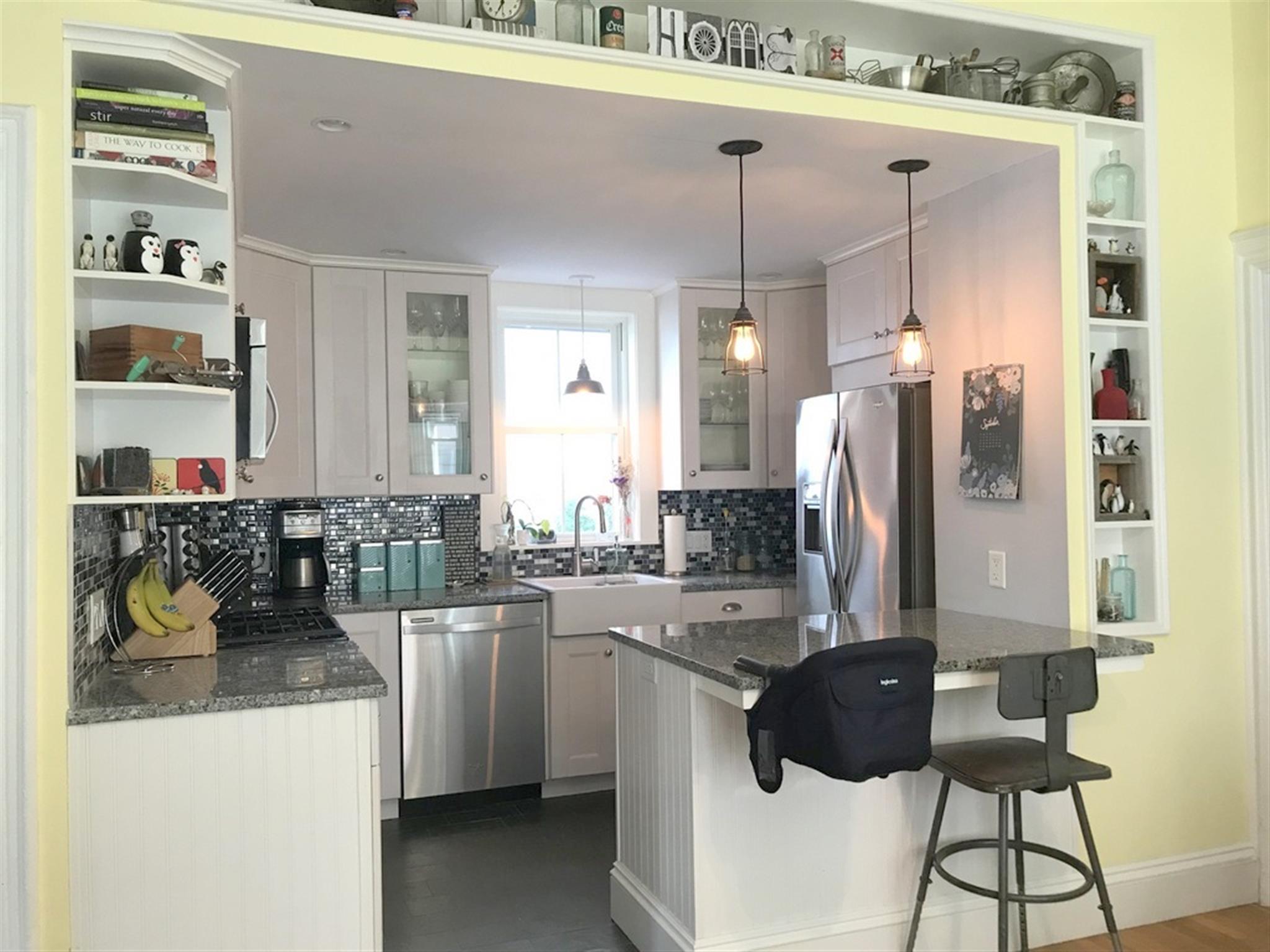 30 Moore St, Davis Square