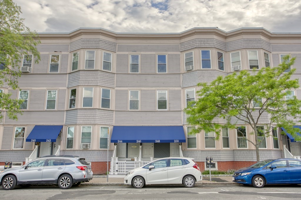 248 Hampshire St, Inman Square