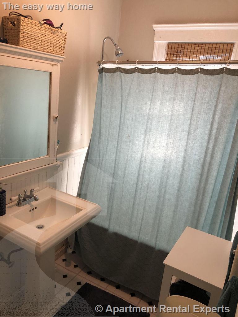 452 Broadway, Harvard Square