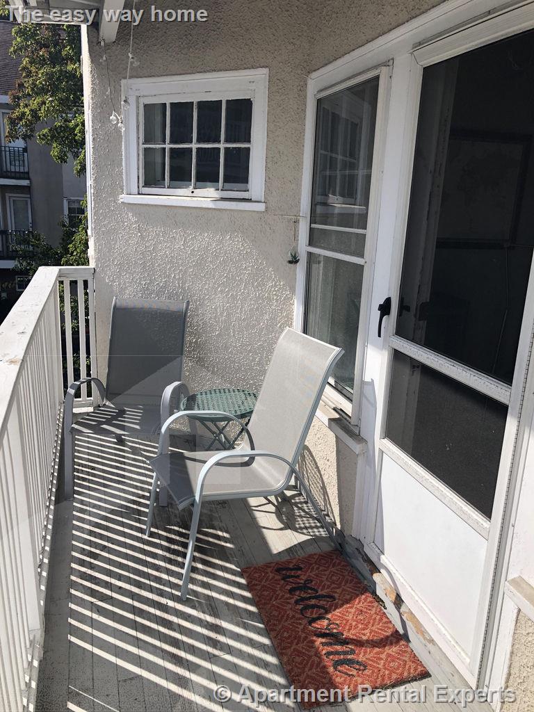 452 Broadway, Harvard Square