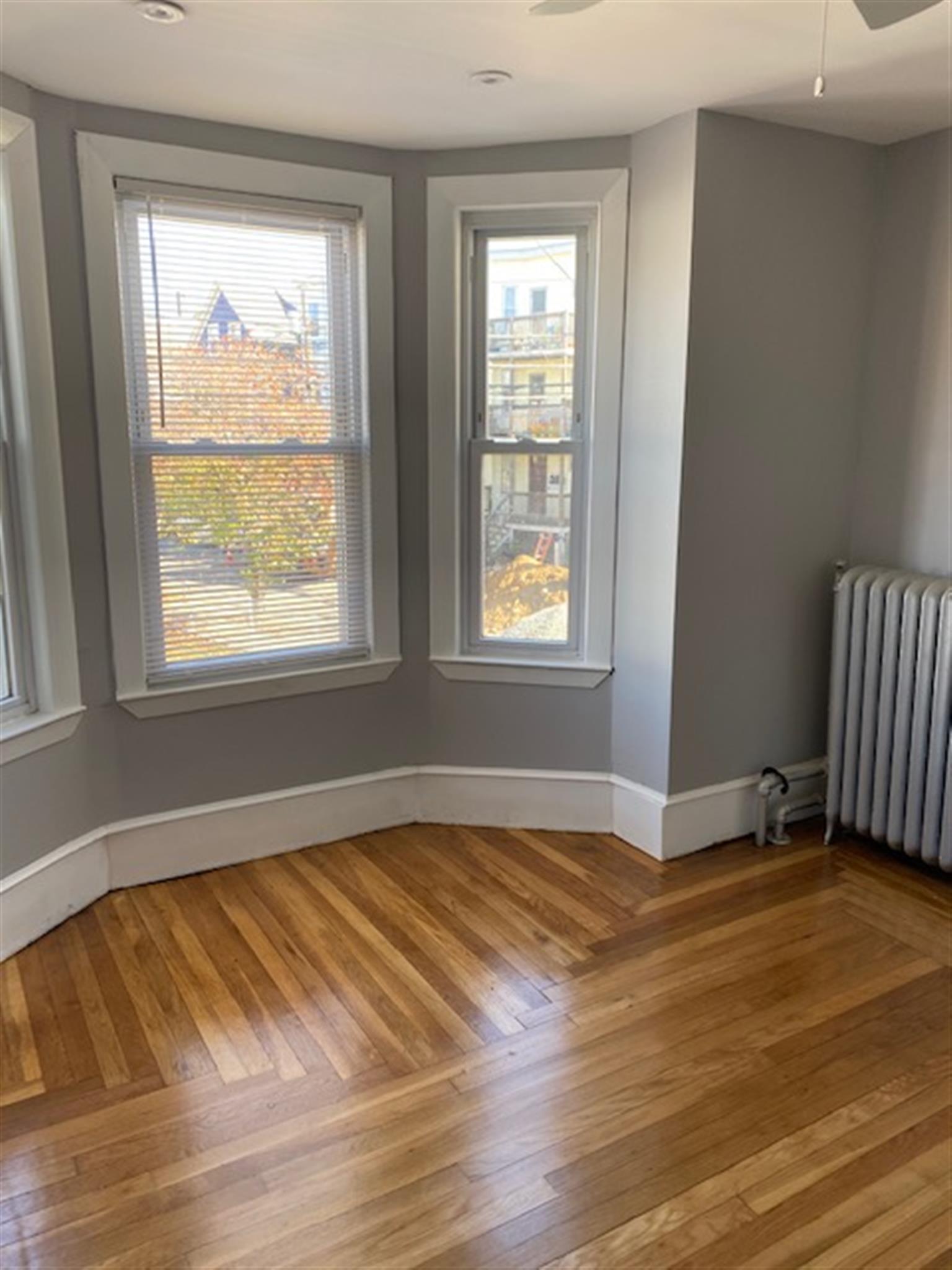 80 Vernon St, Magoun Square