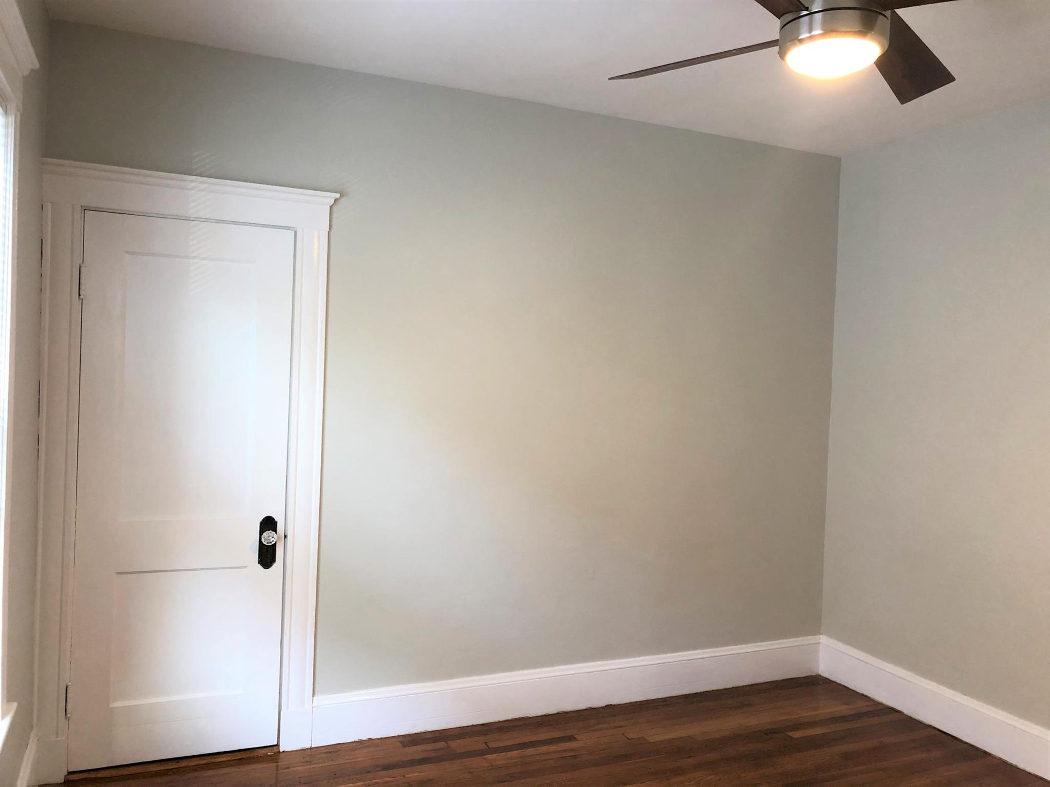 35 Pearl St, Medford