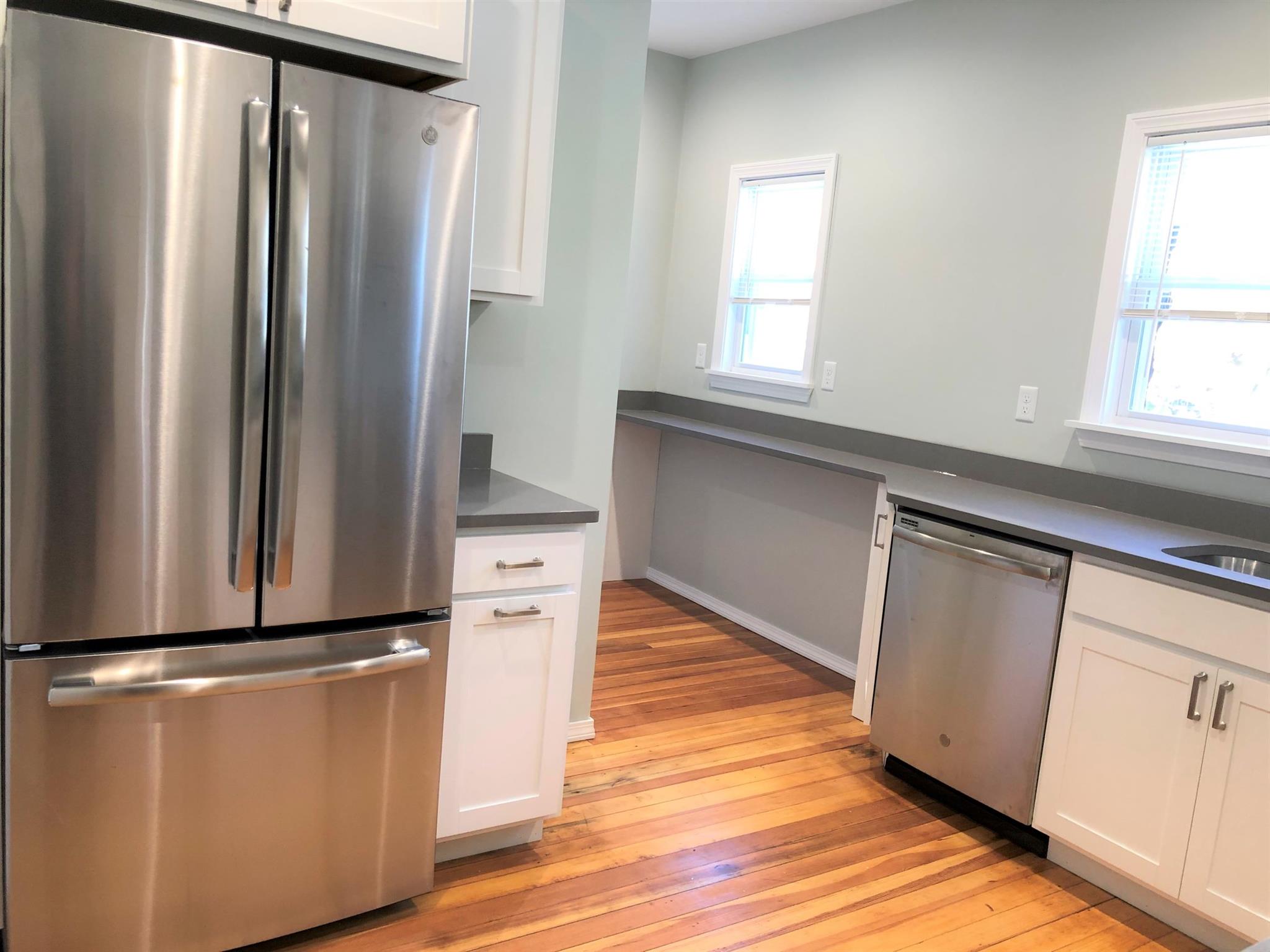 35 Pearl St, Medford