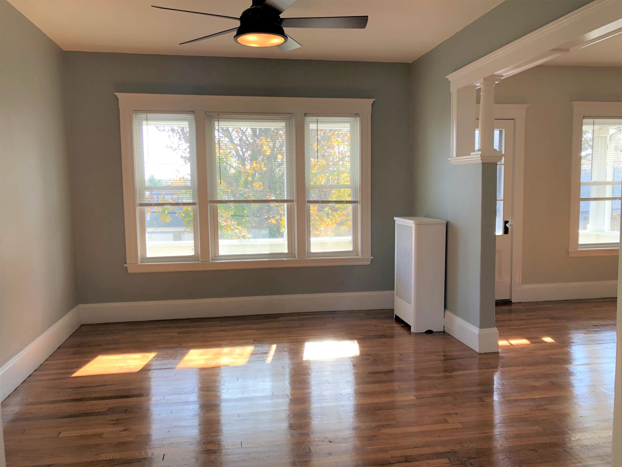 35 Pearl St, Medford