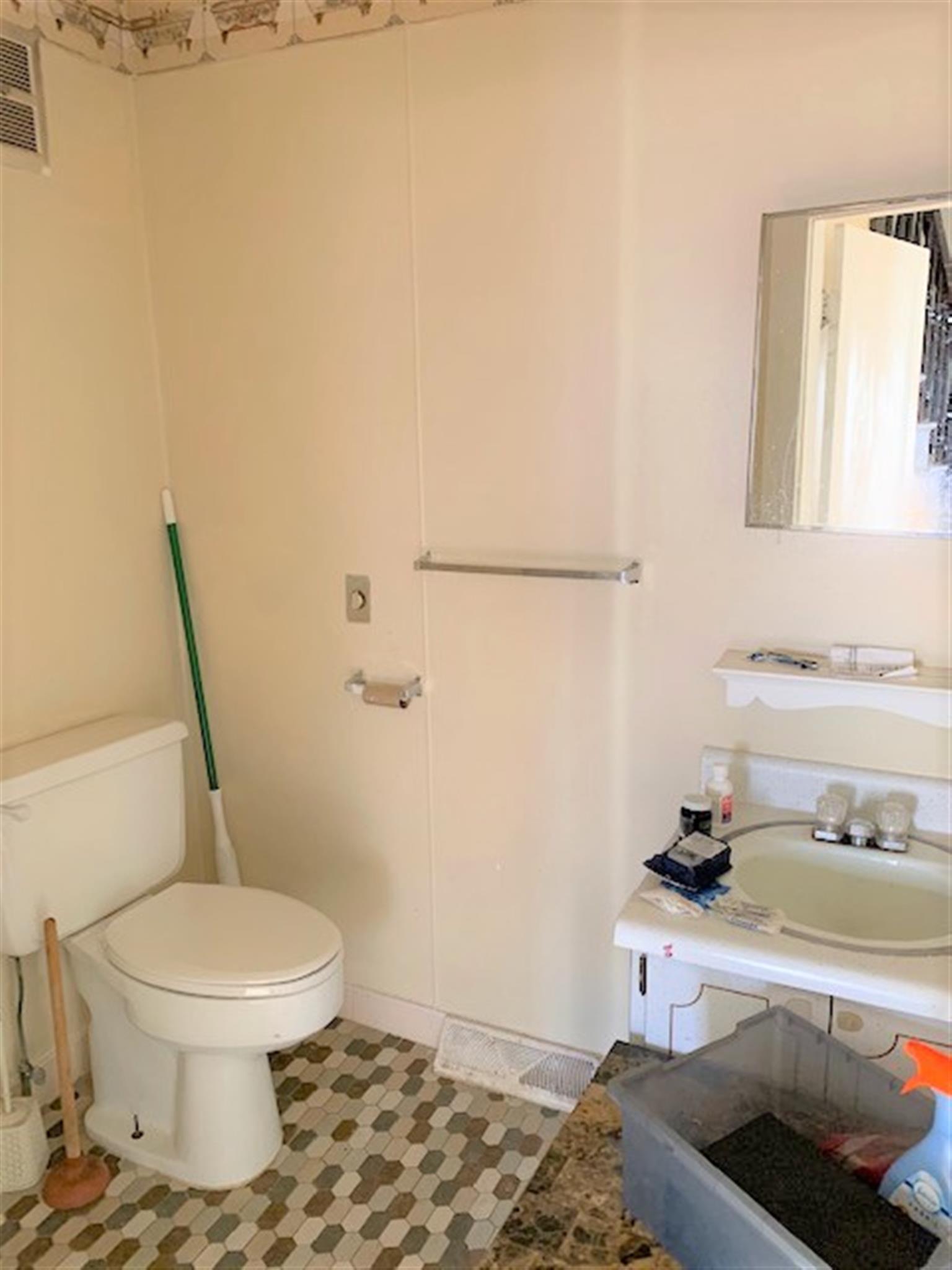 92 Oliver St, Malden