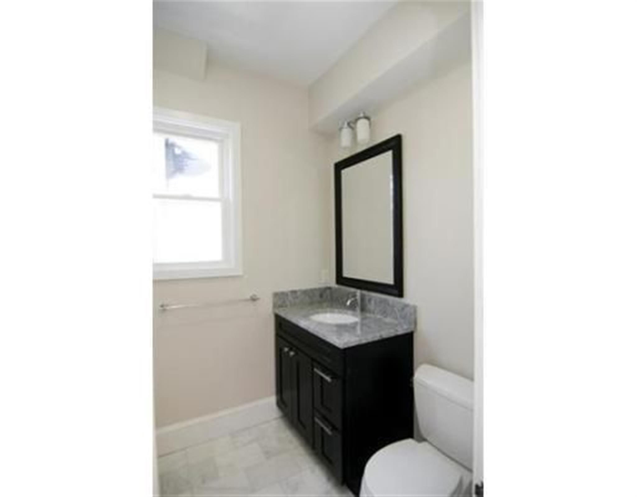 22 Kidder Ave, Davis Square