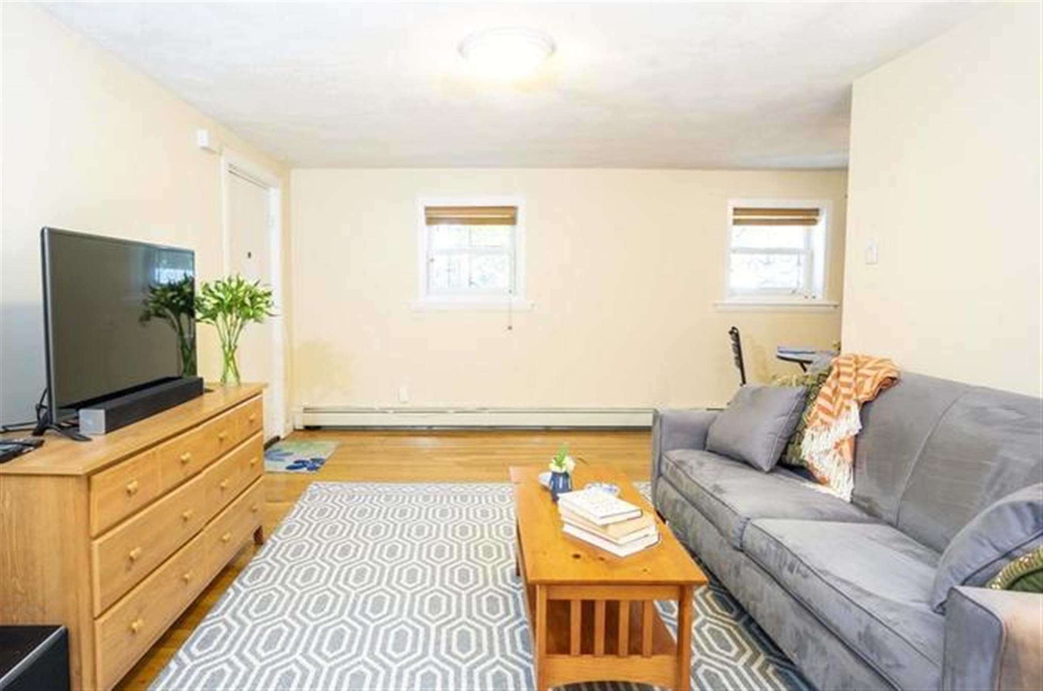 81 Summer St, Spring Hill