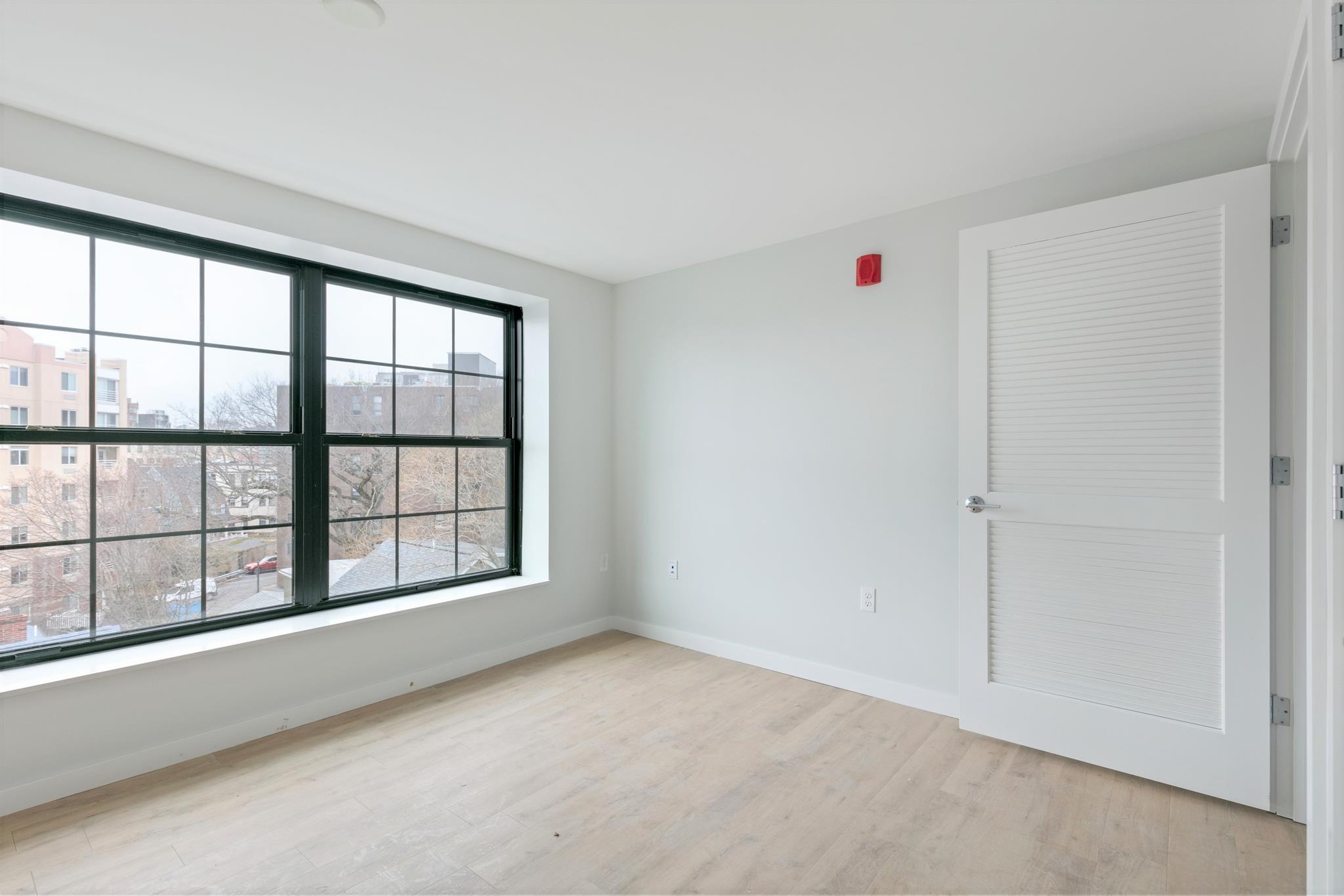 10 Soden St, Central Square