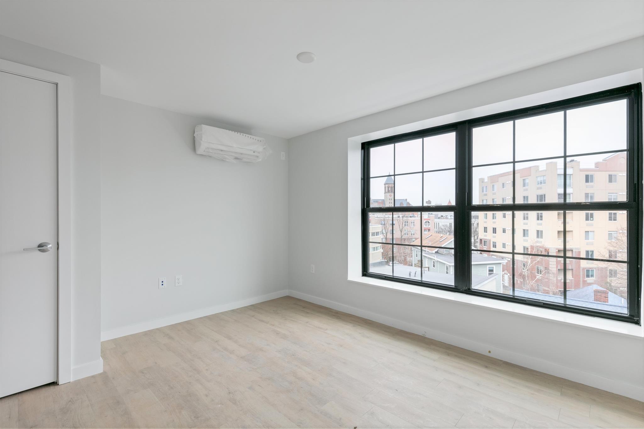 10 Soden St, Central Square