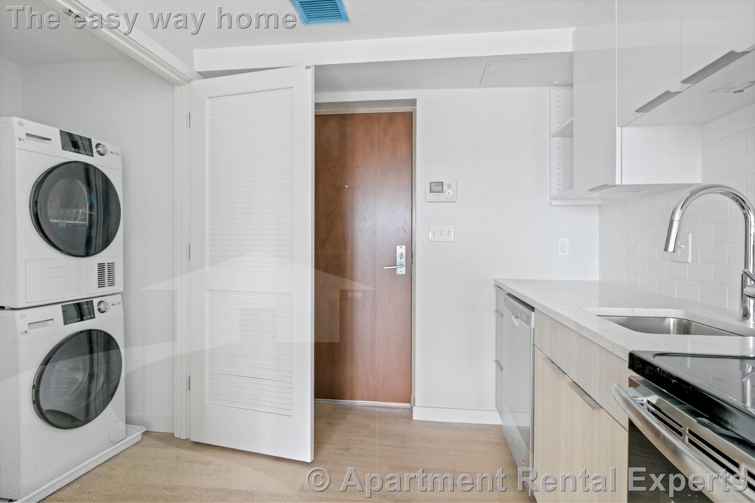 10 Soden, Central Square