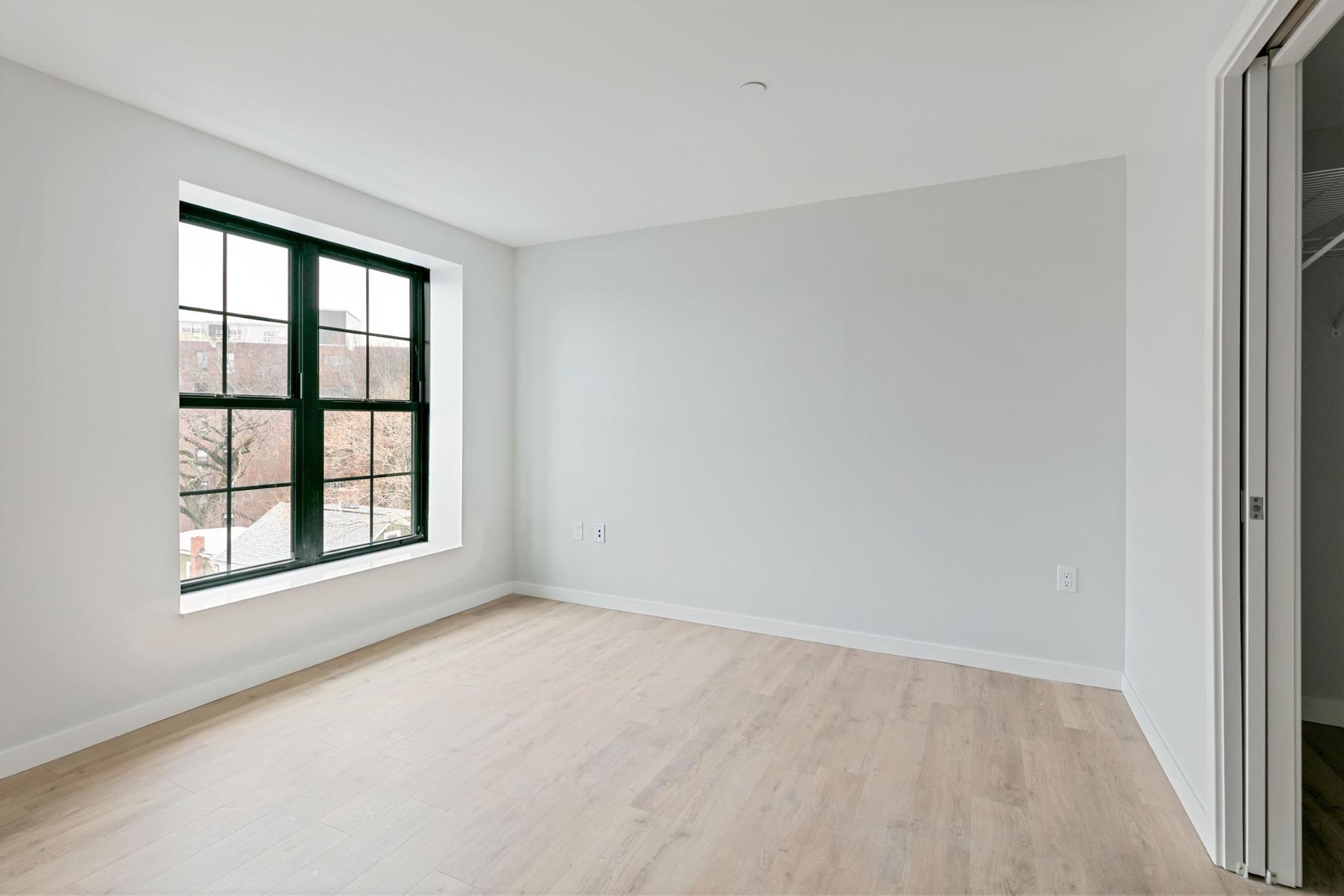 10 Soden St, Central Square